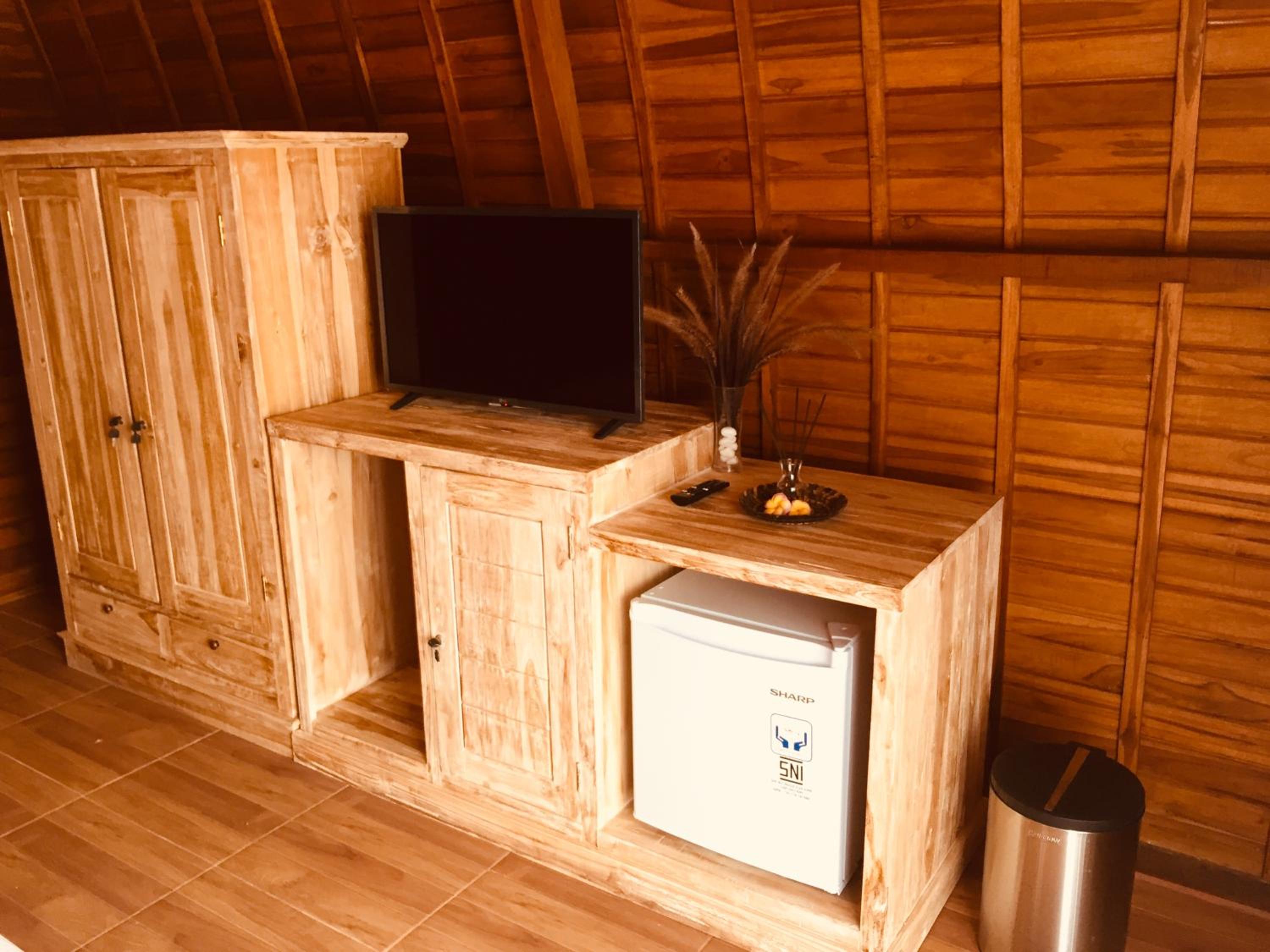 Lumbung Deluxe King Room - Photo 61