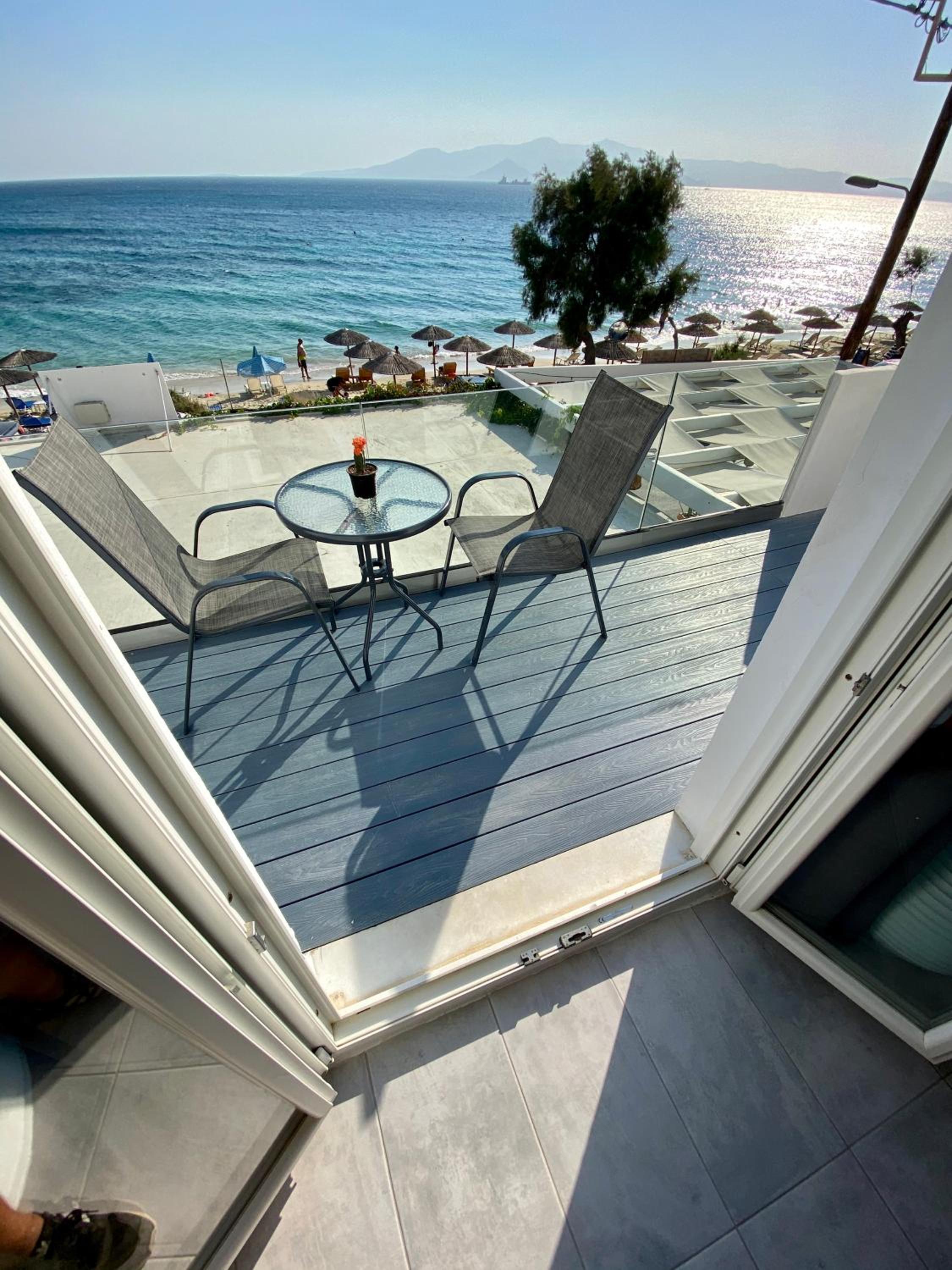 Deluxe Suite with Sea View