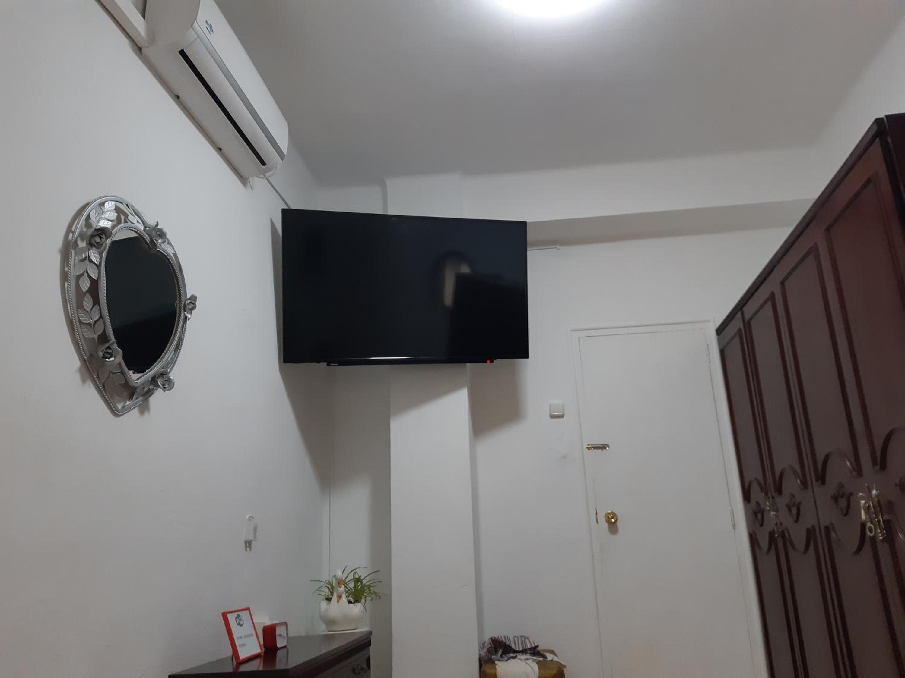 Classic Double Room - Photo 15