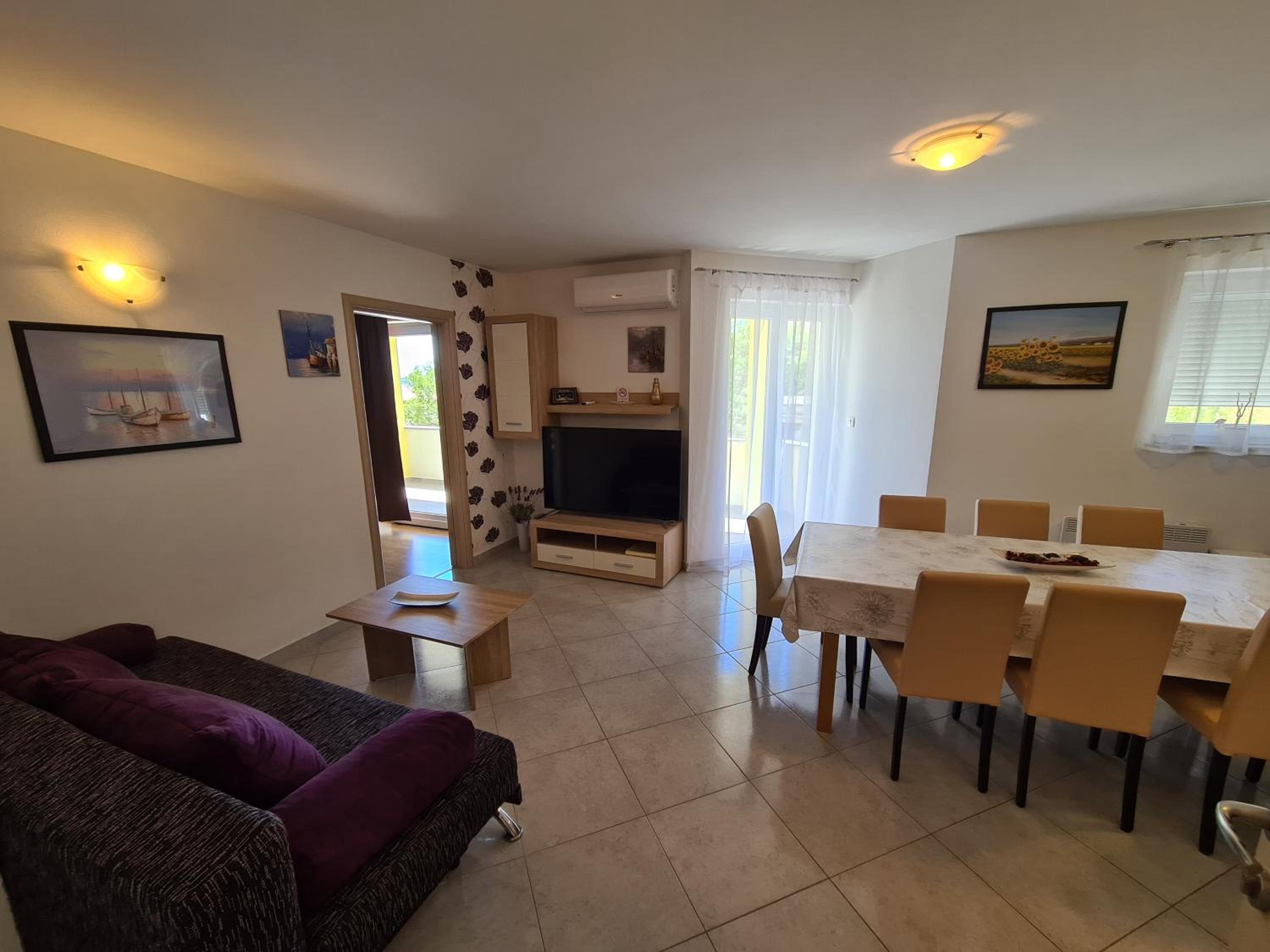 Apartamento de Cuatro Habitaciones