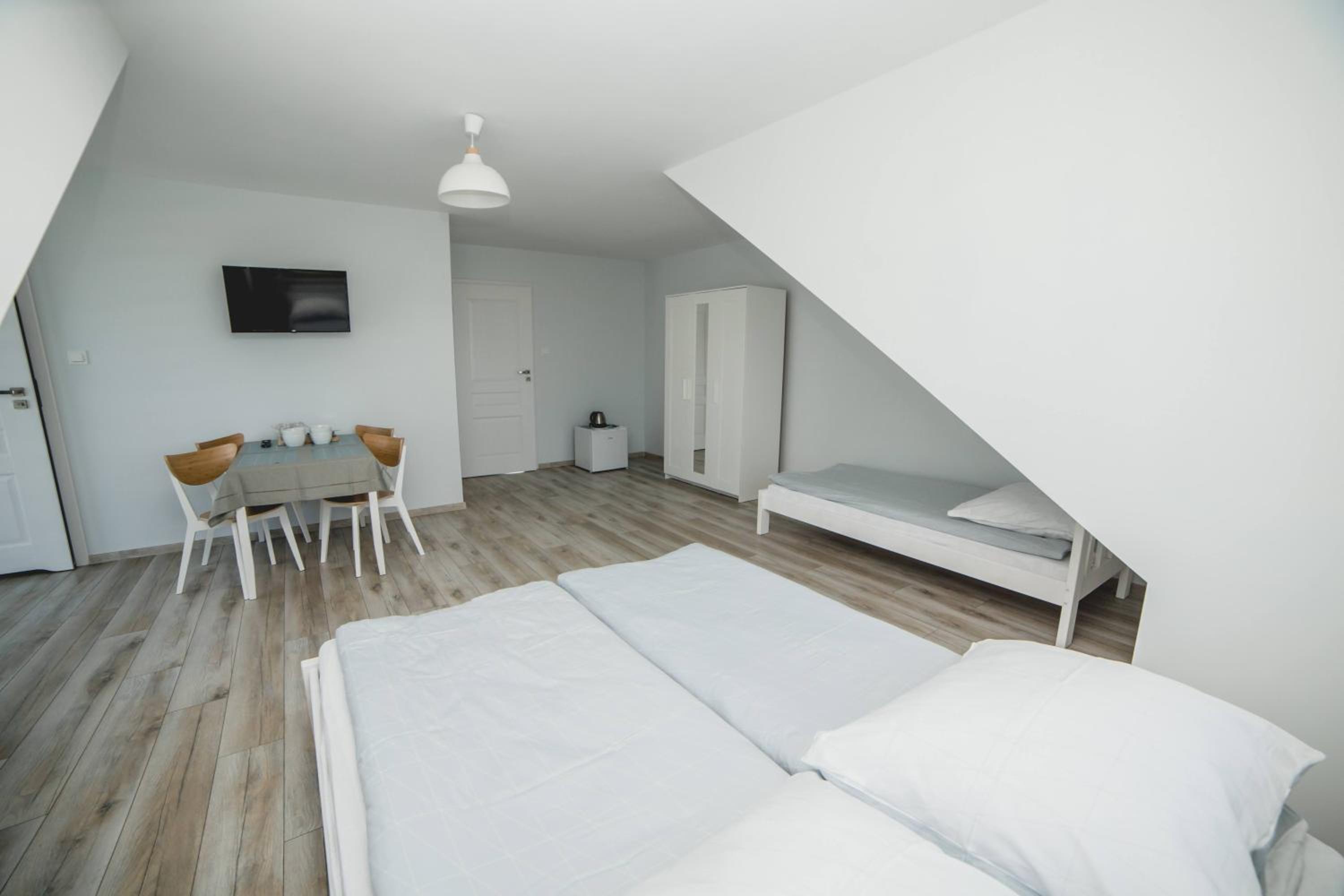 Large Double Room photo 2