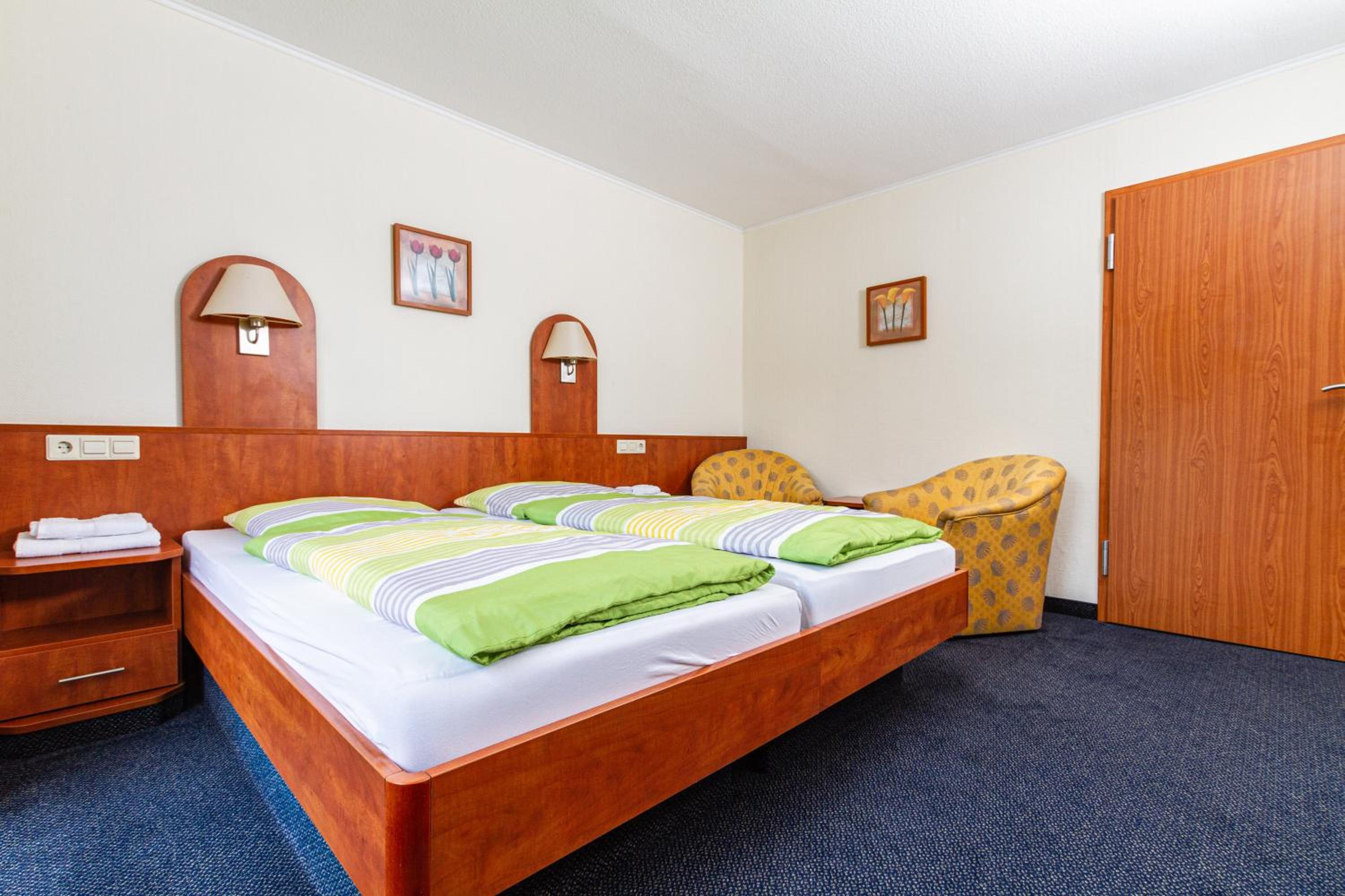 Standard Double or Twin Room - Photo 1