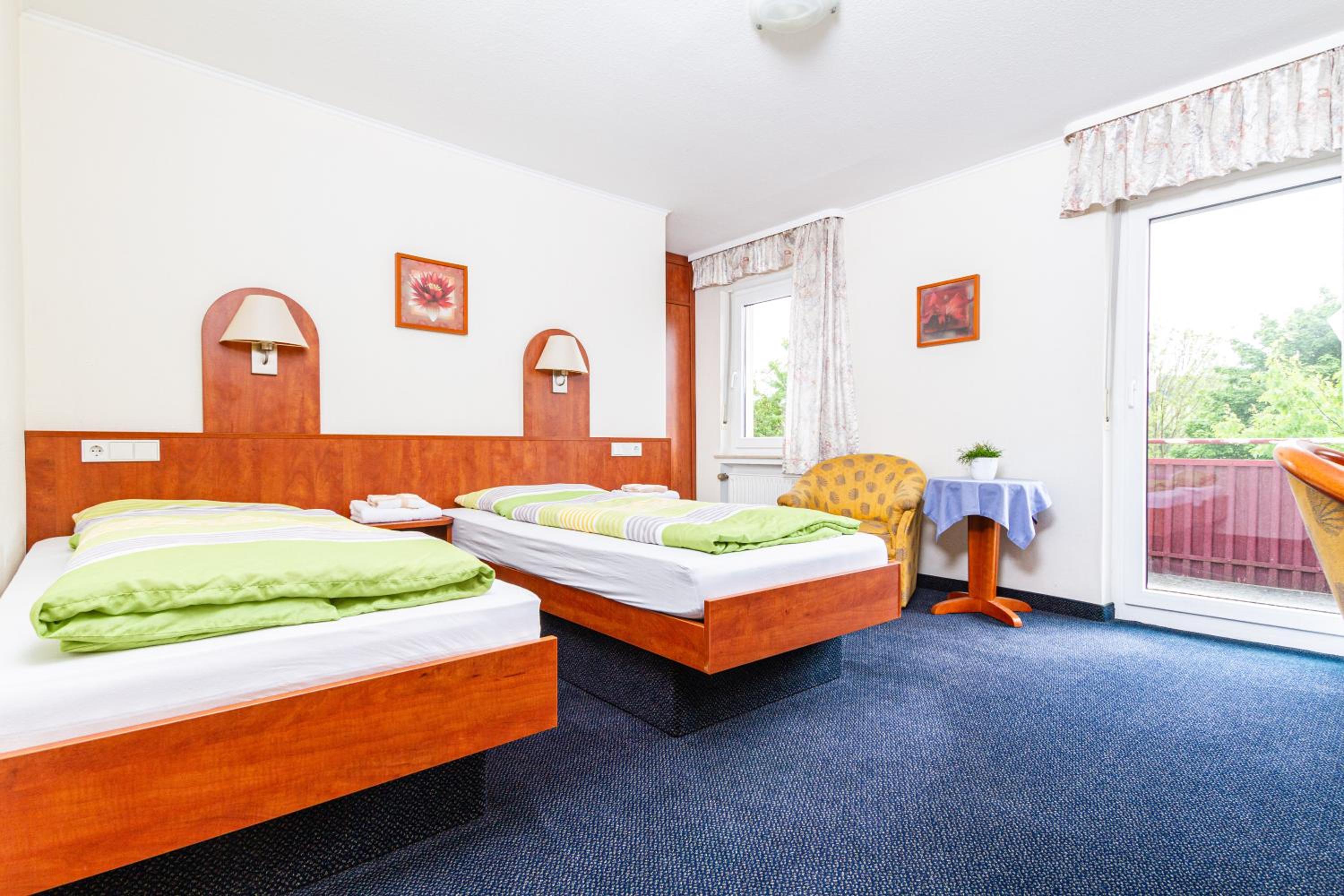 Standard Double or Twin Room - Photo 2