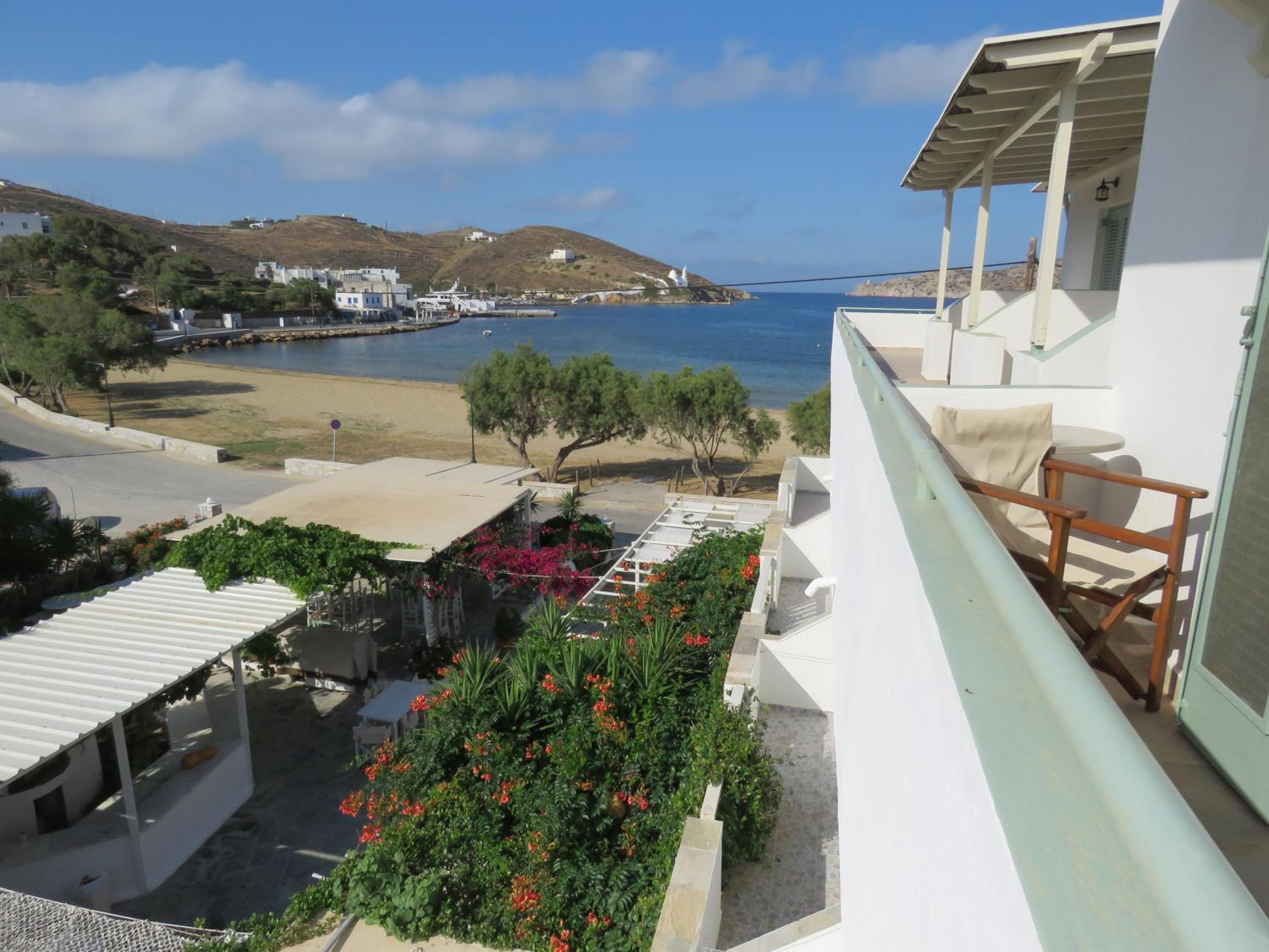 Triple Room with View - Photo 3