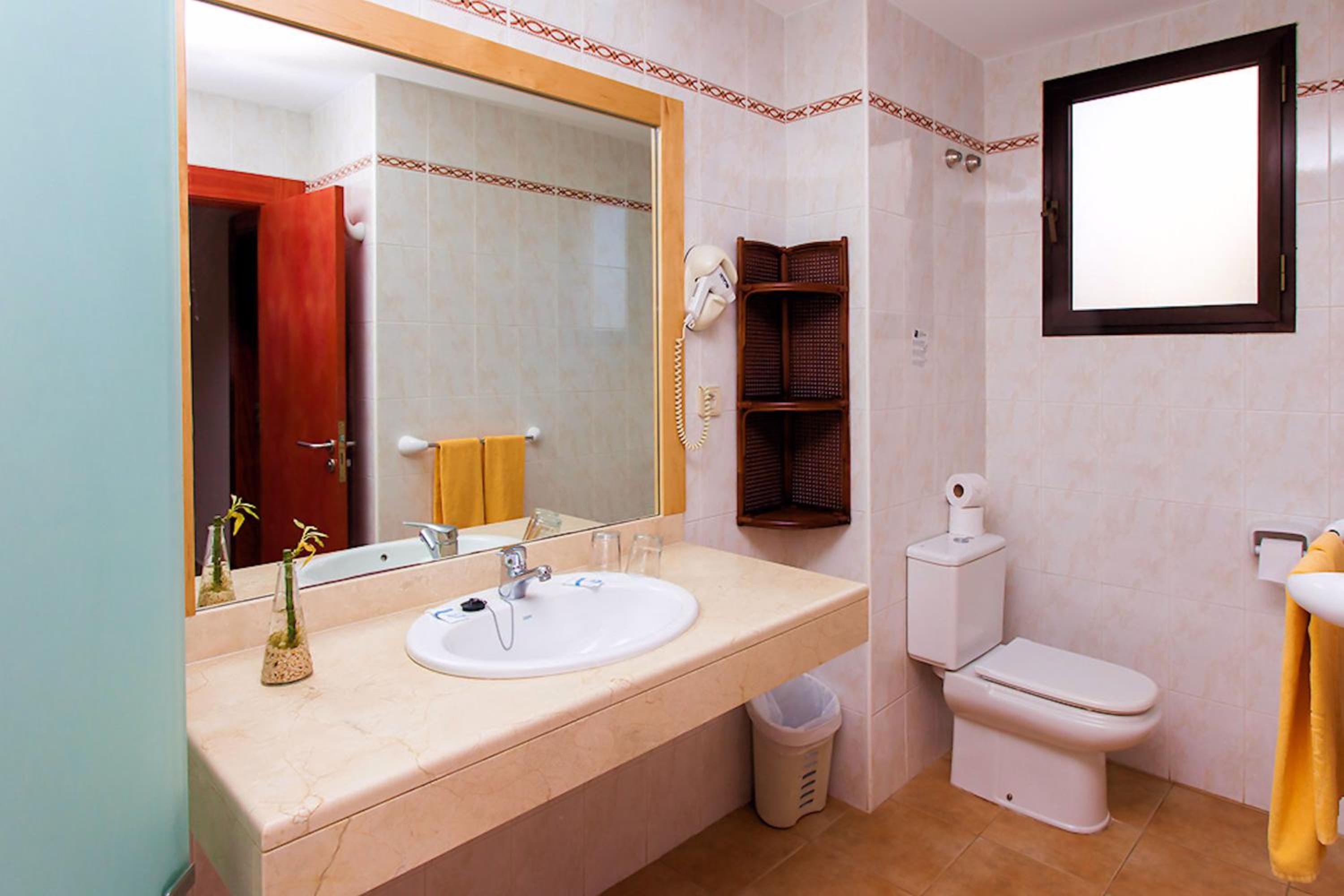 Double Room with Sea View (1 Adult) photo 3