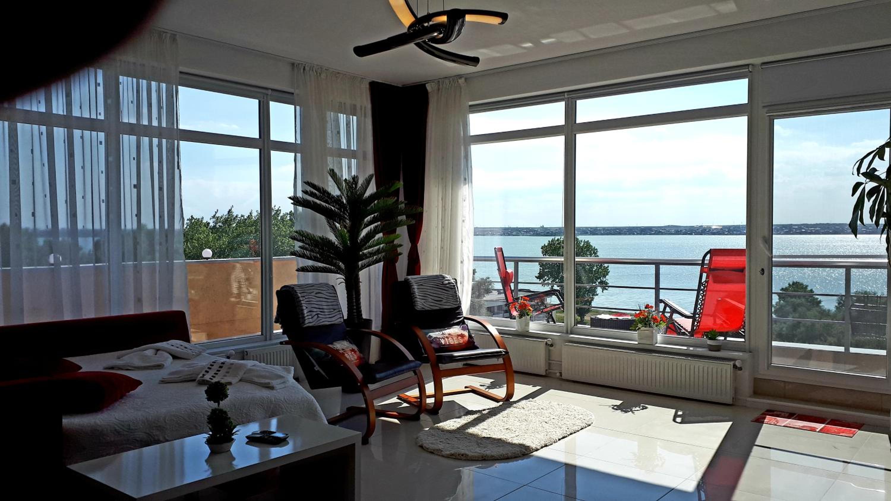 Apartment with Sea View - Photo 61