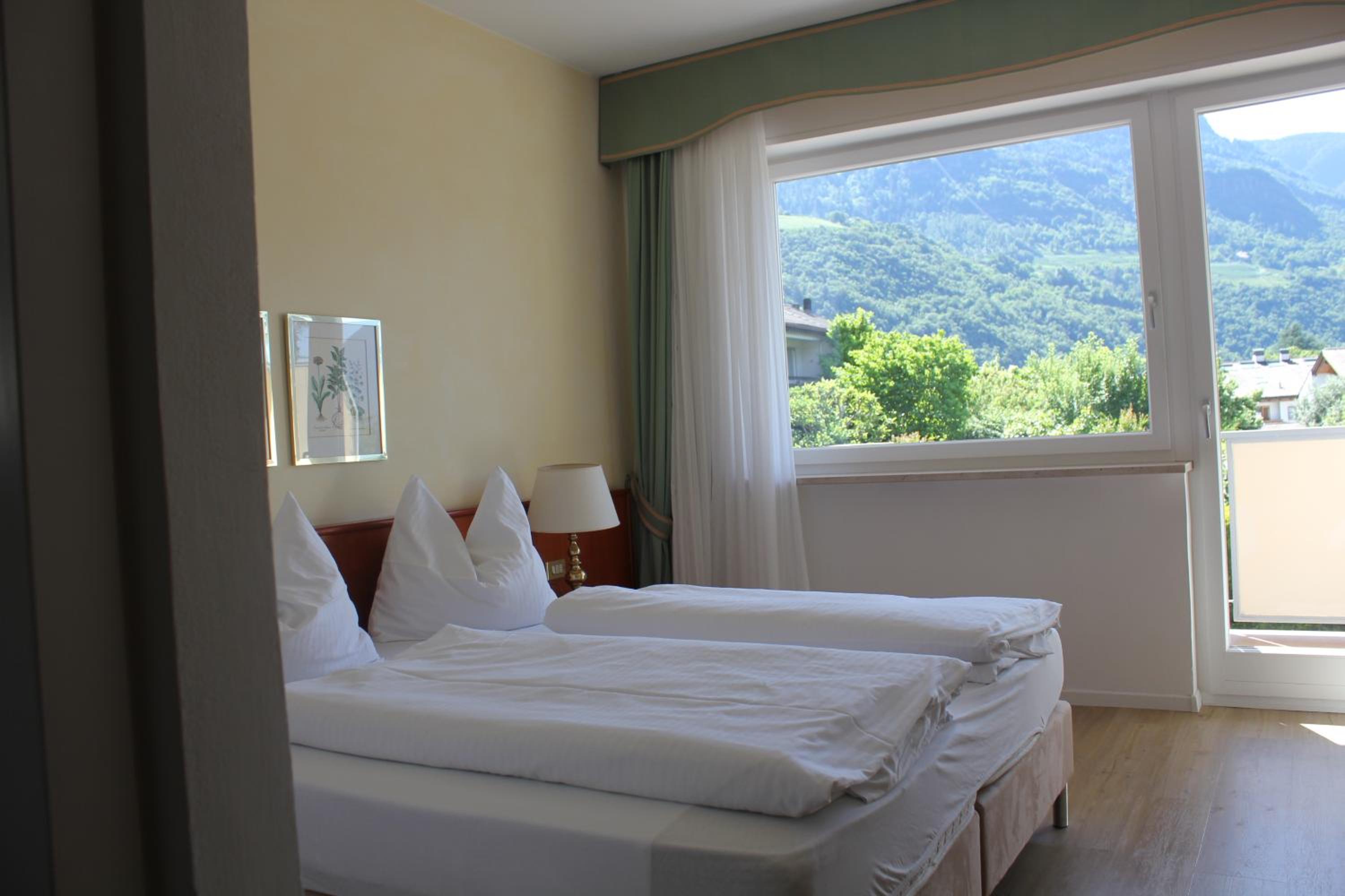 Double Room - Photo 9