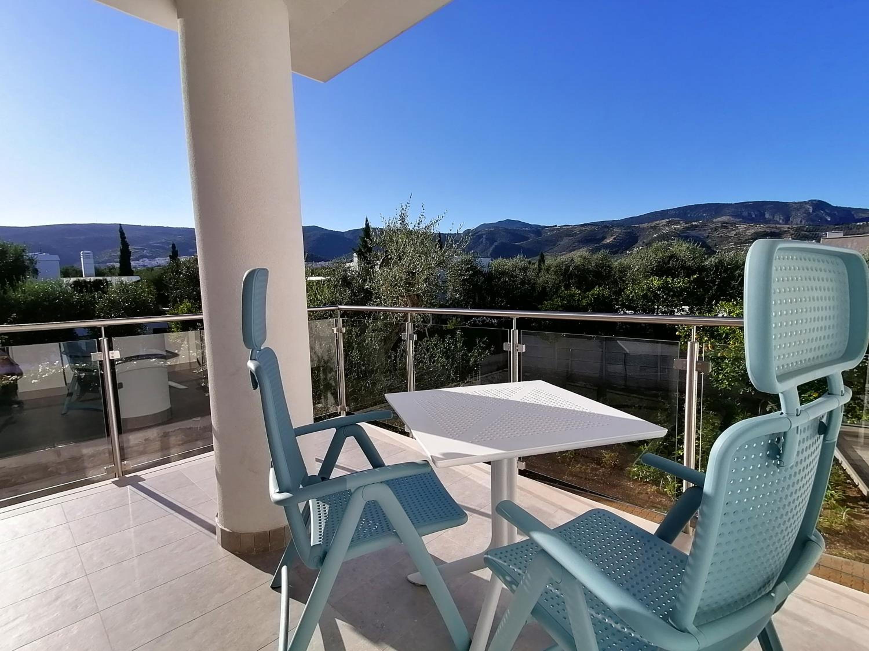 Superior Studio with Terrace - Photo 6