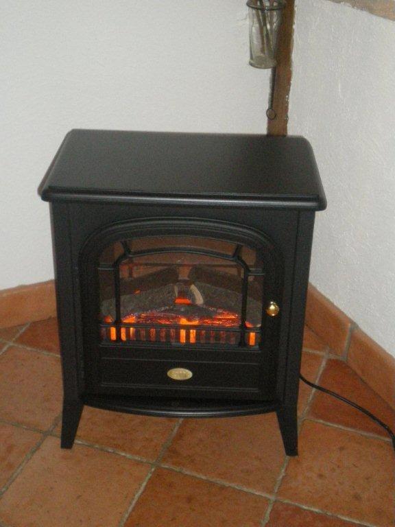 Chalet (2 Adults) - Photo 8