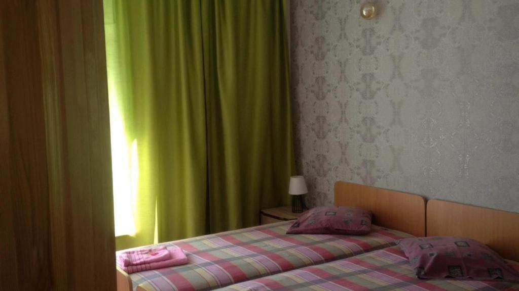 Triple Room with Garden View