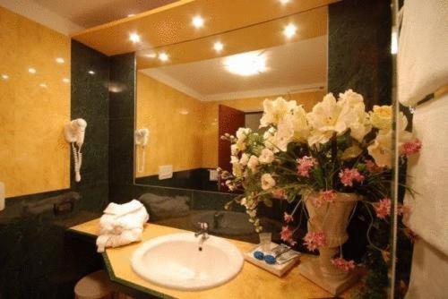Double Room - Photo 5
