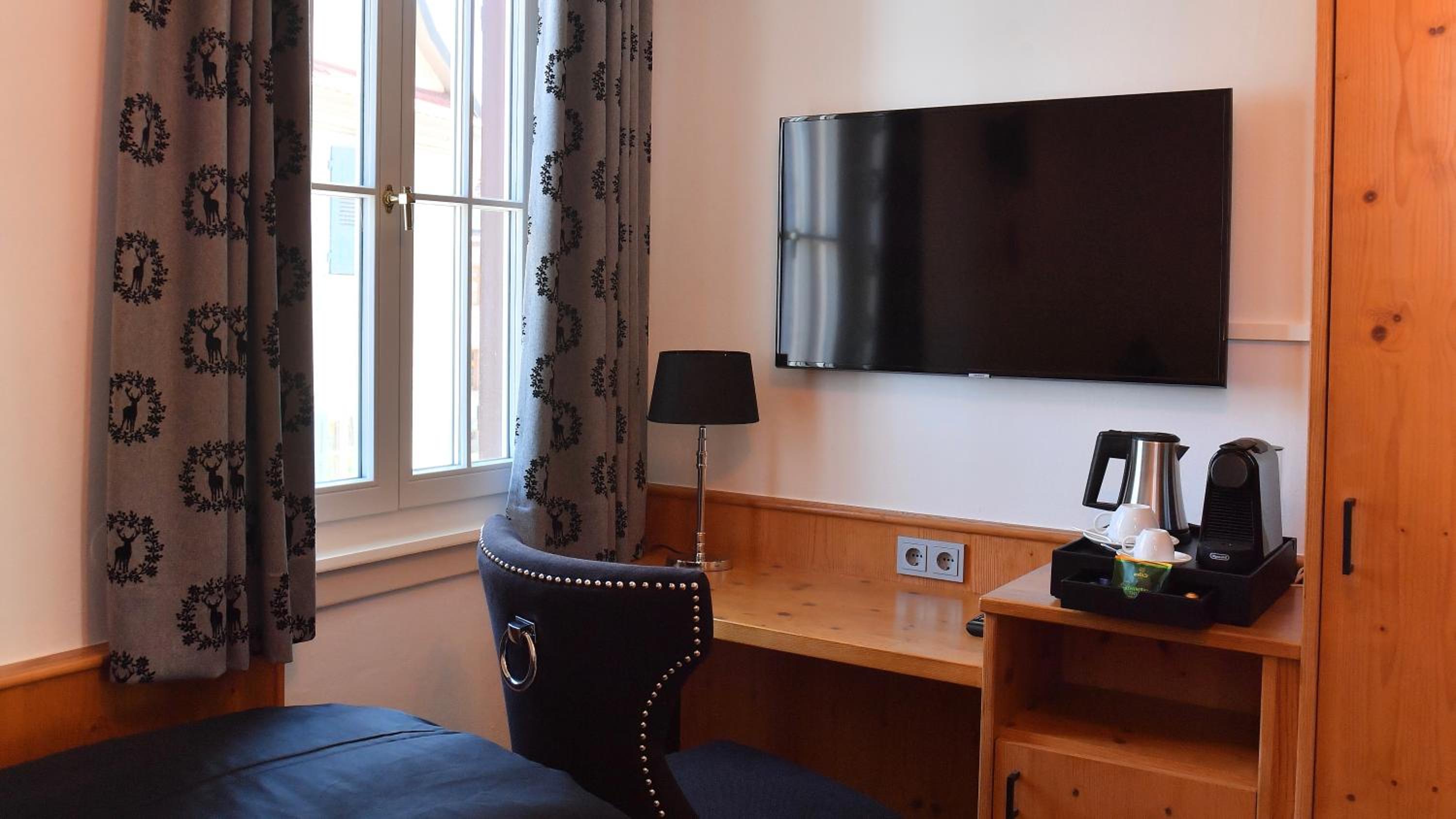 Standard Double Room - Photo 2