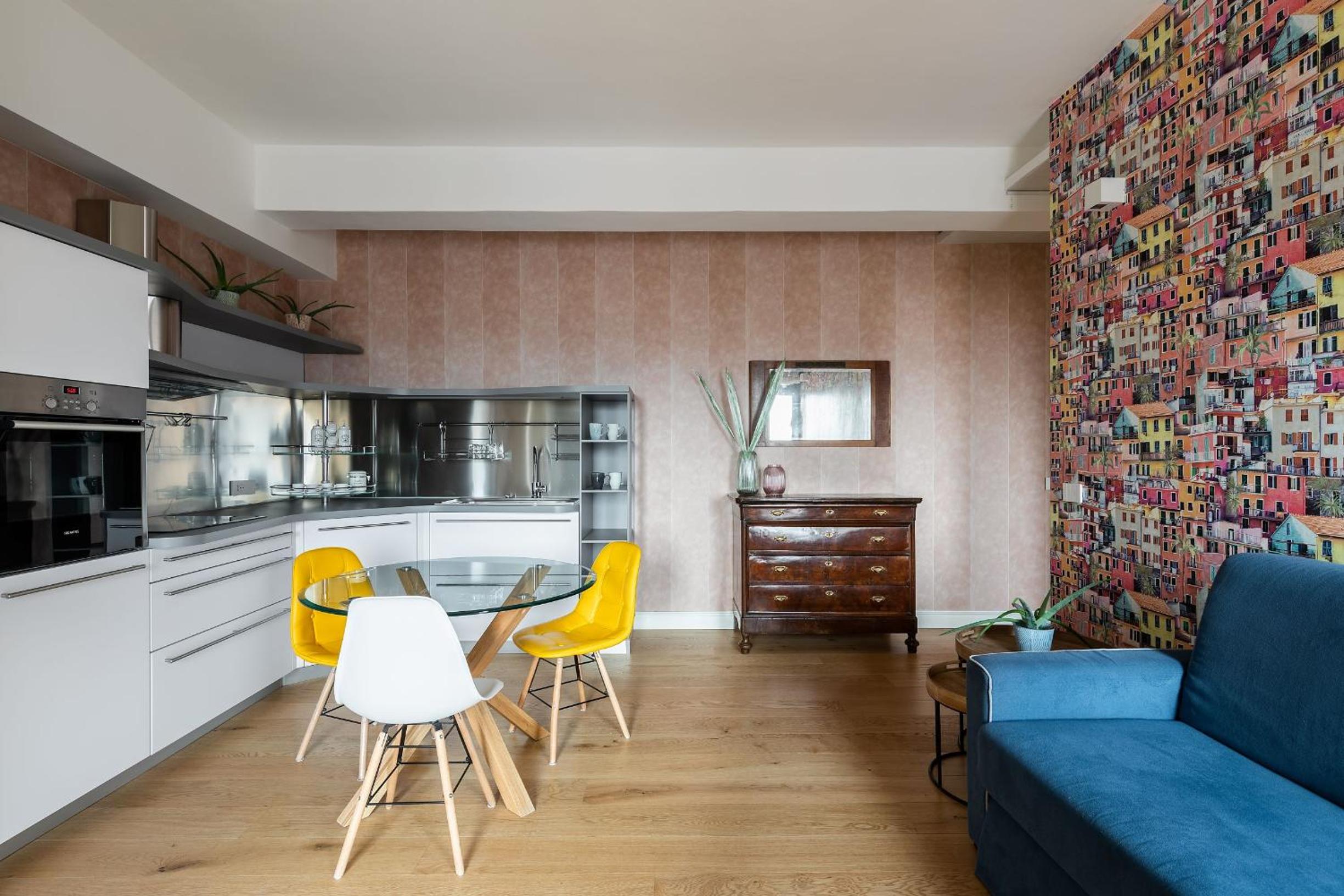 Two-Bedroom Apartment - Photo 7