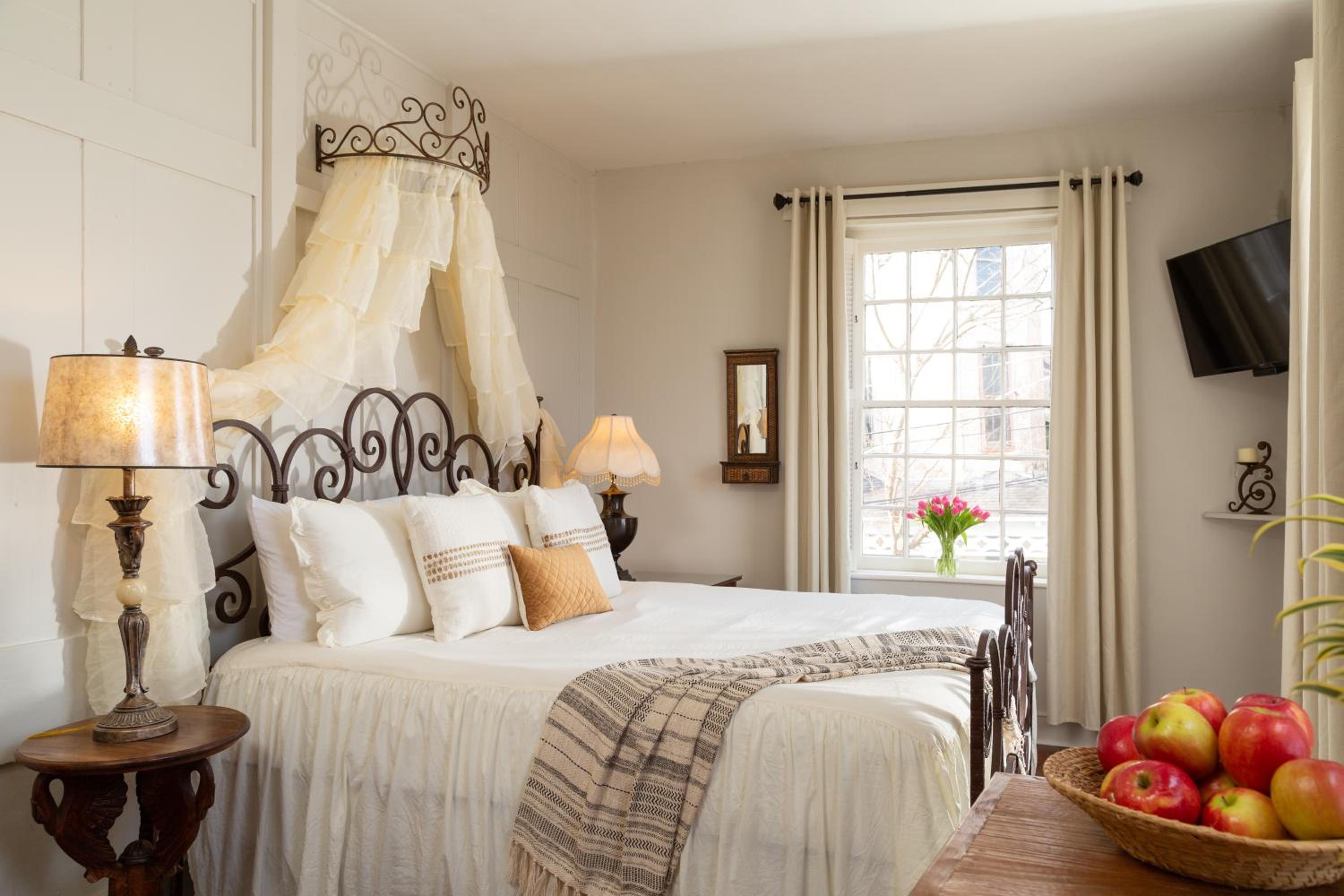 Deluxe Suite with Sea View