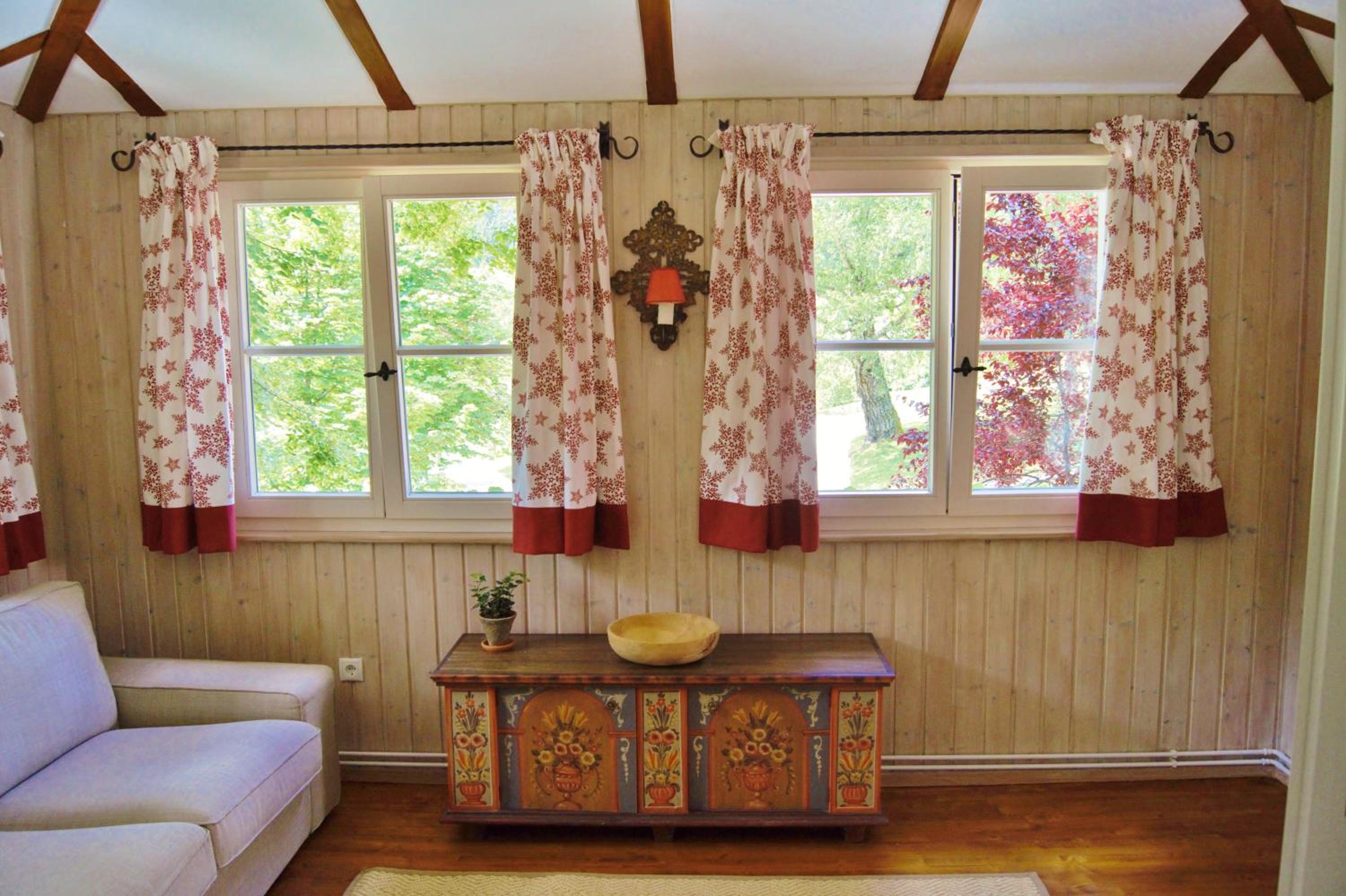 Suite with Garden View - Photo 2
