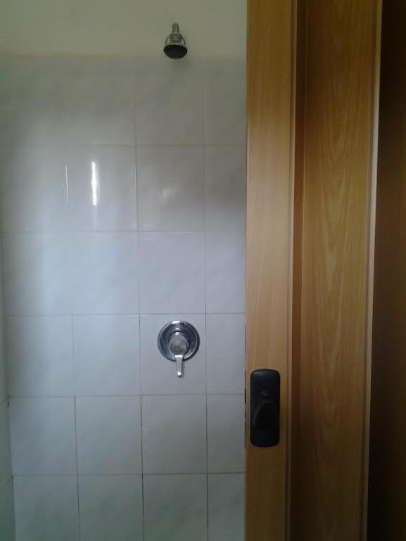 Double or Twin Room with Private Bathroom - Photo 5