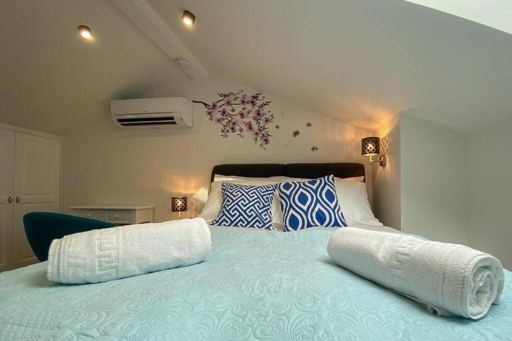 One-Bedroom Villa