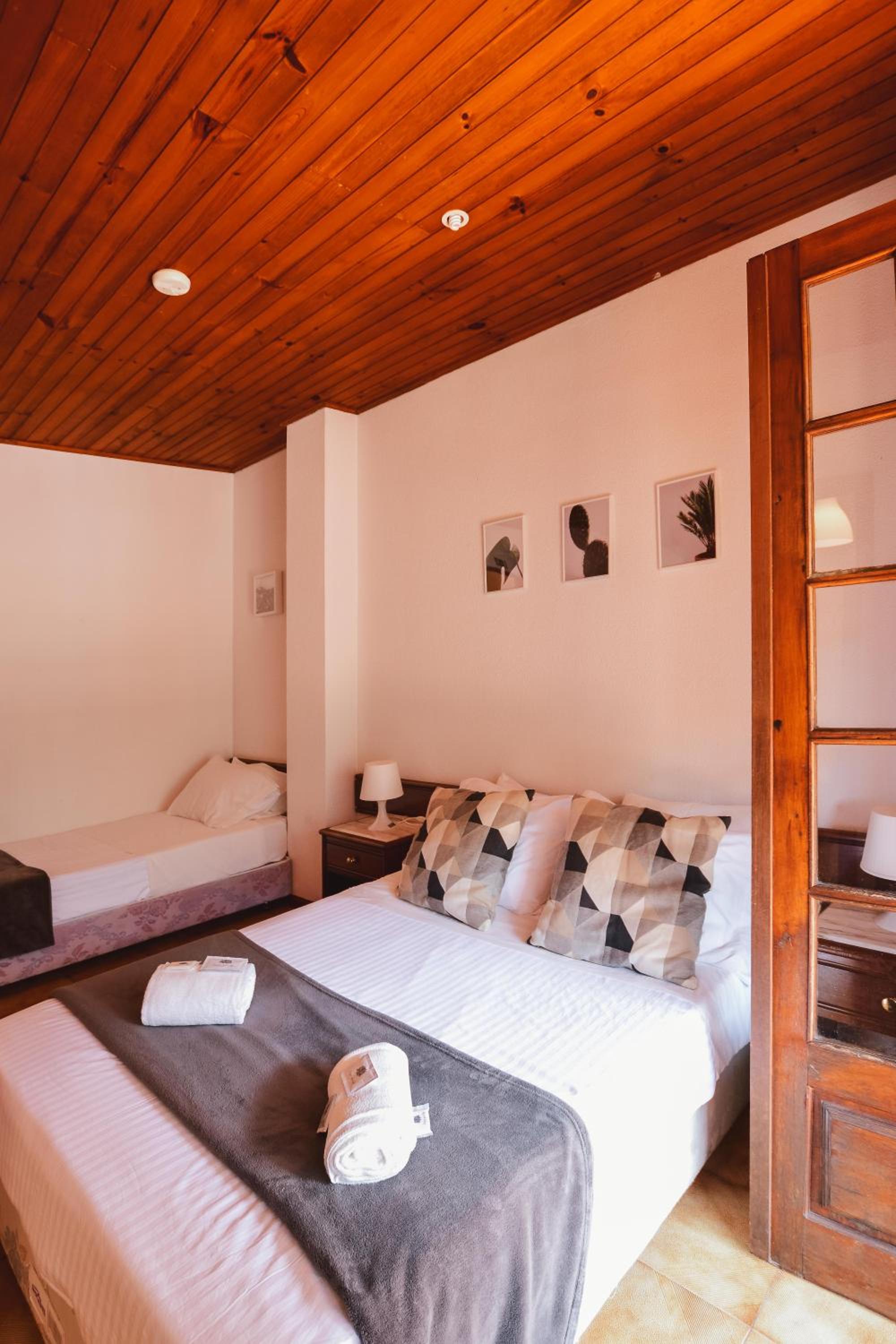 Triple Room With Mountain View photo 2