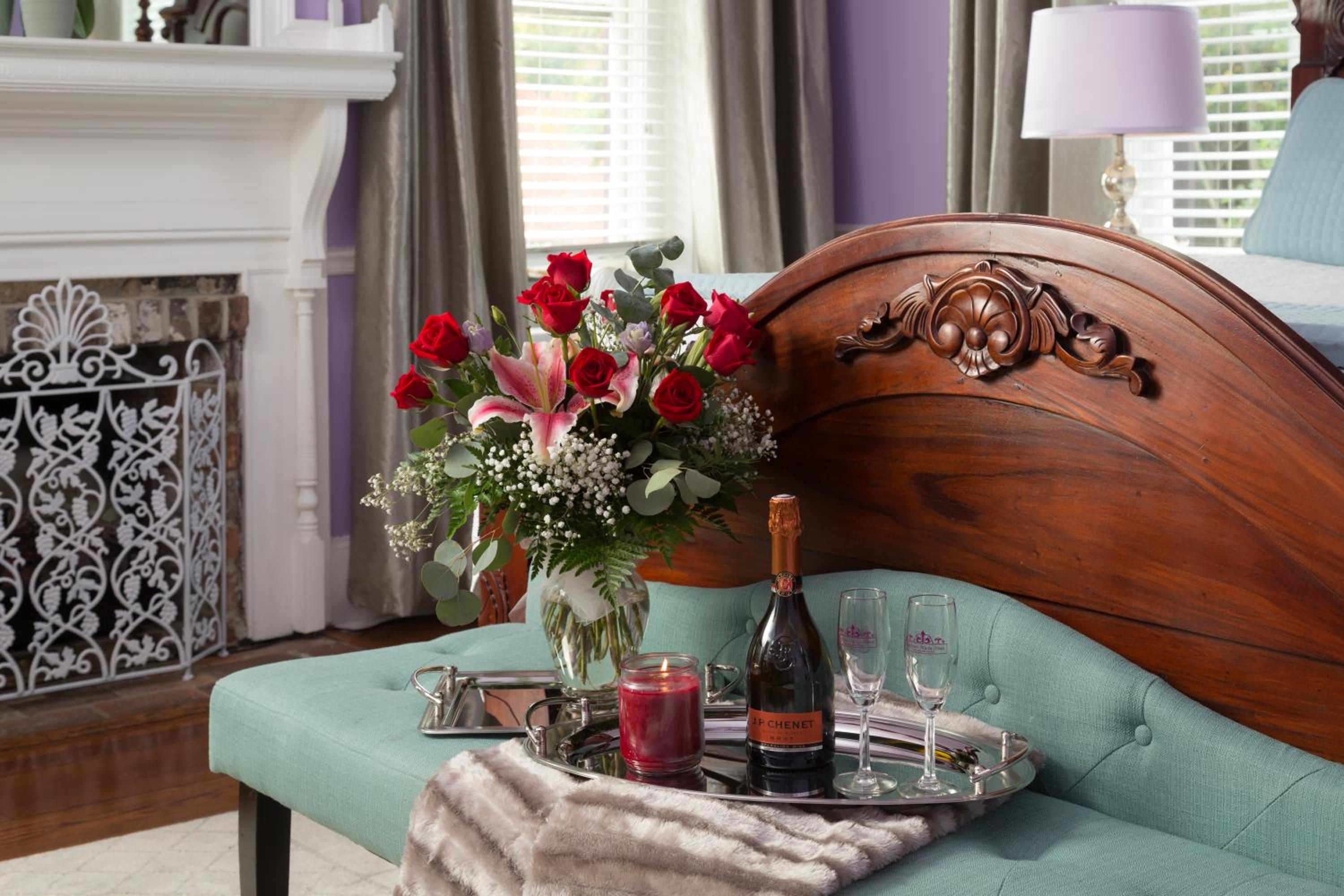 Deluxe King Suite