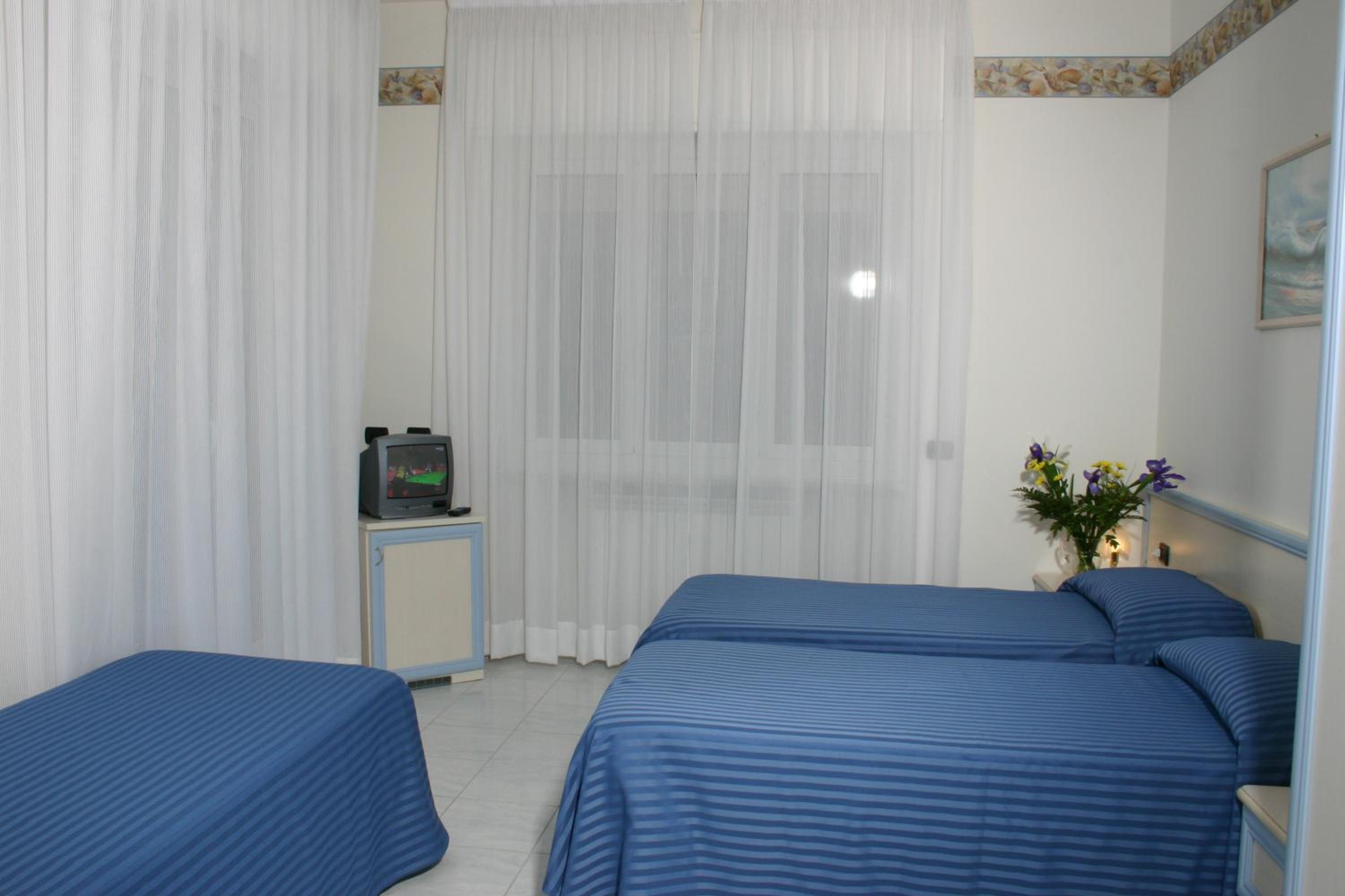 Triple Room photo 1