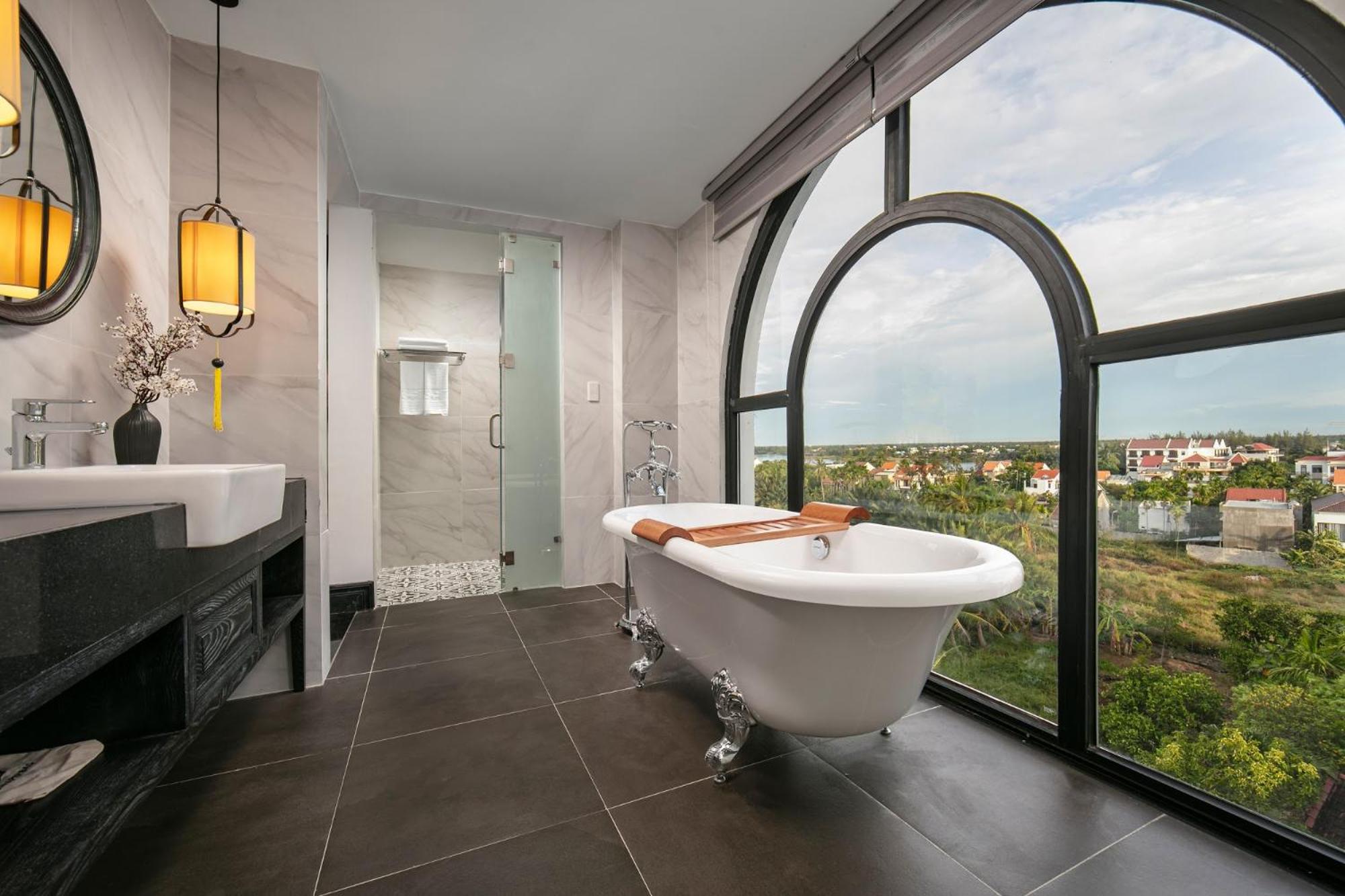 Shining Suite River View  - Photo 7