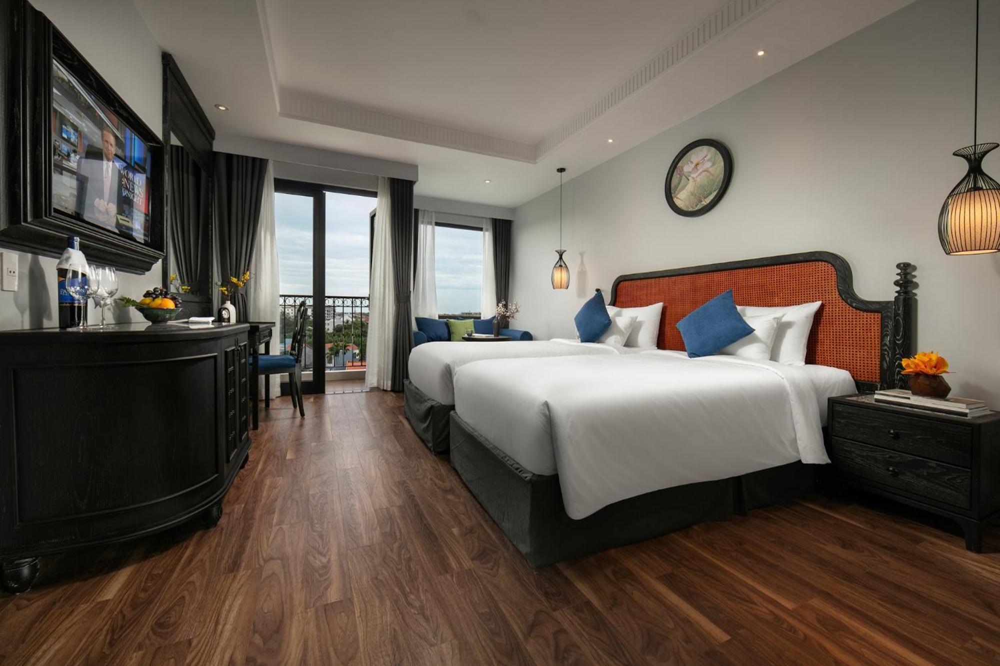 Deluxe Double or Twin Room with River View - Photo 2