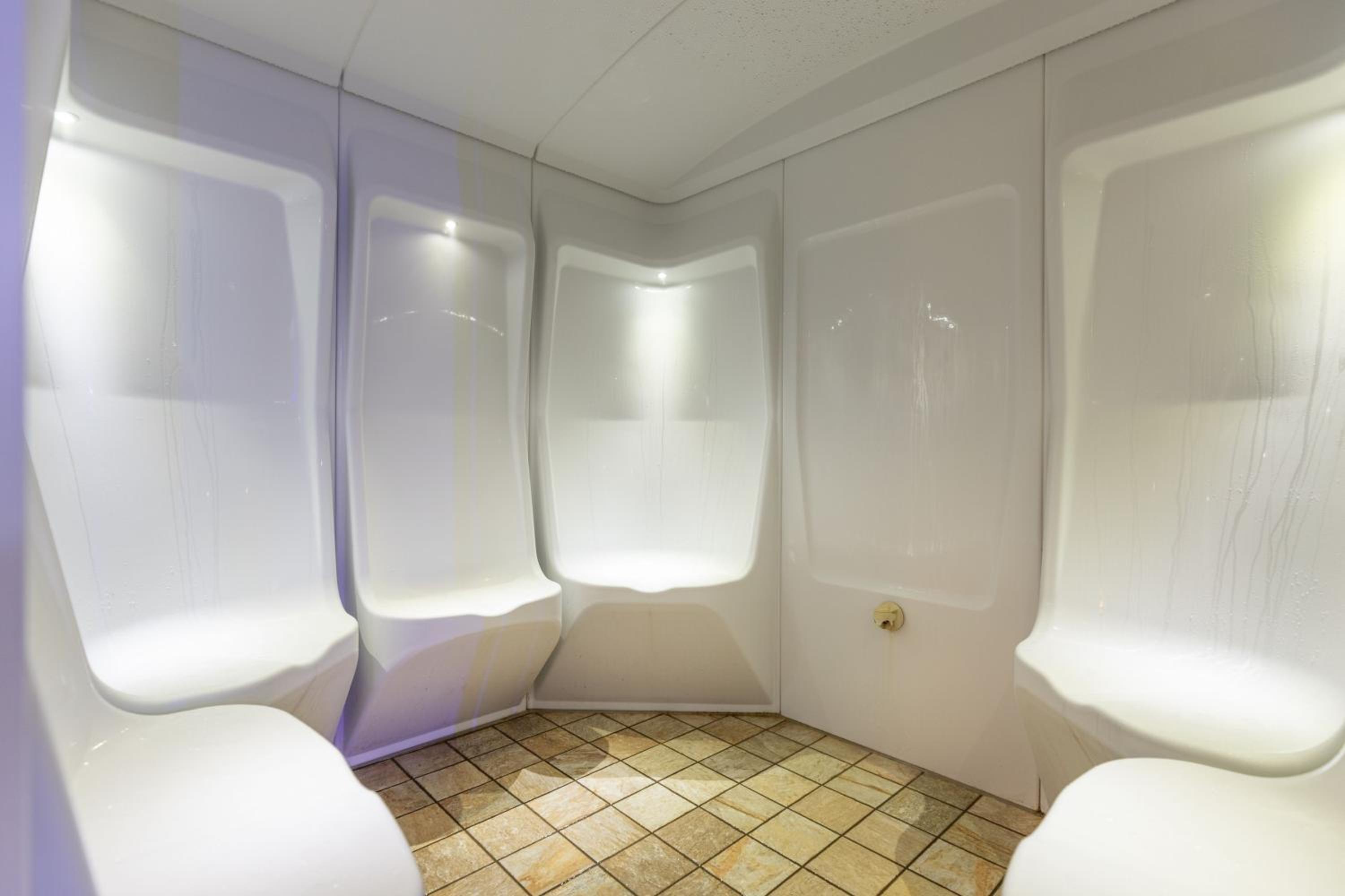 Special Offer - Double or Twin Room with Wellness Package - Photo 10