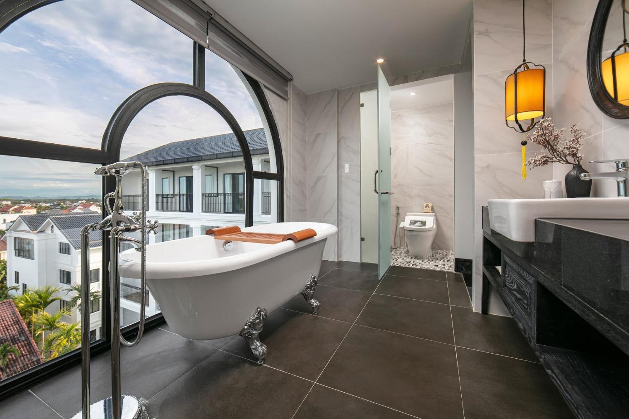 Shining Suite River View  - Photo 2