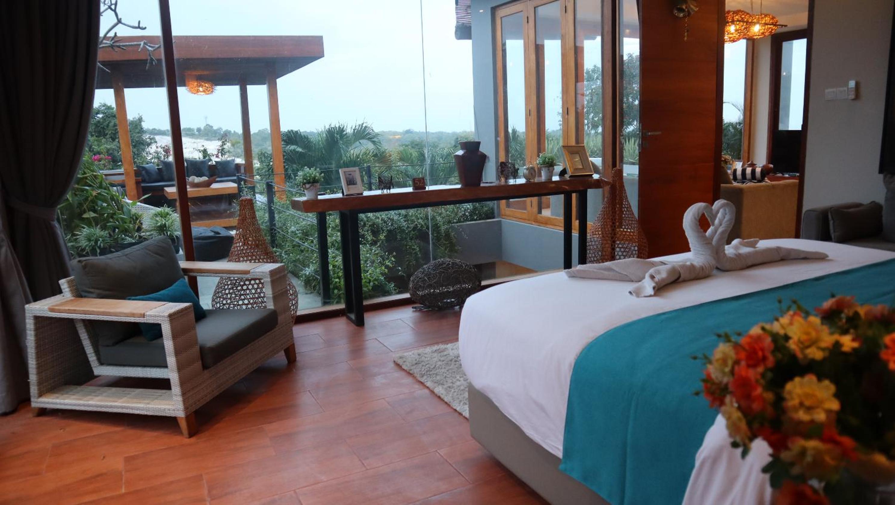 Villa with Sea View - Photo 54