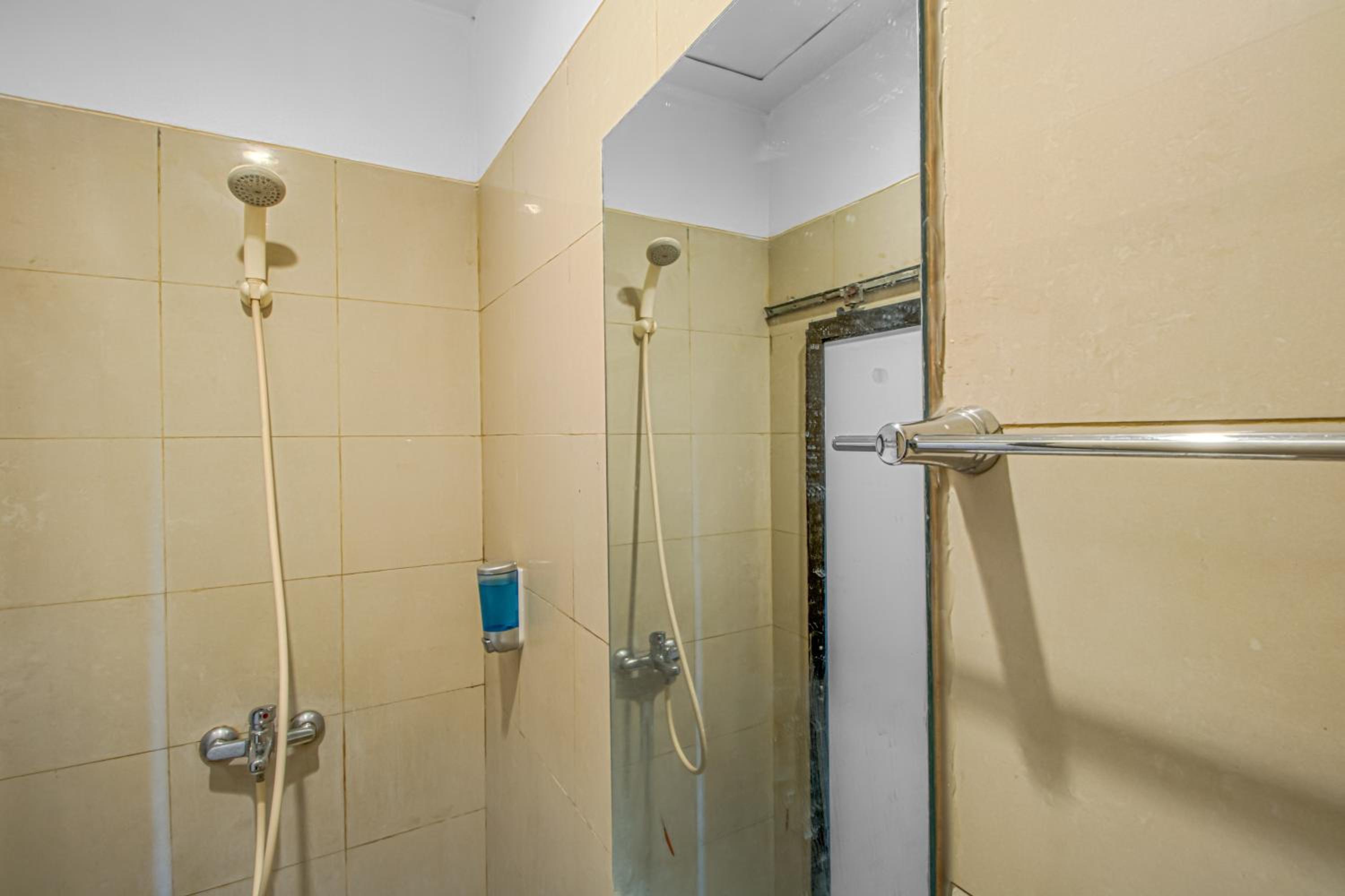 Deluxe Double Room - Photo 5