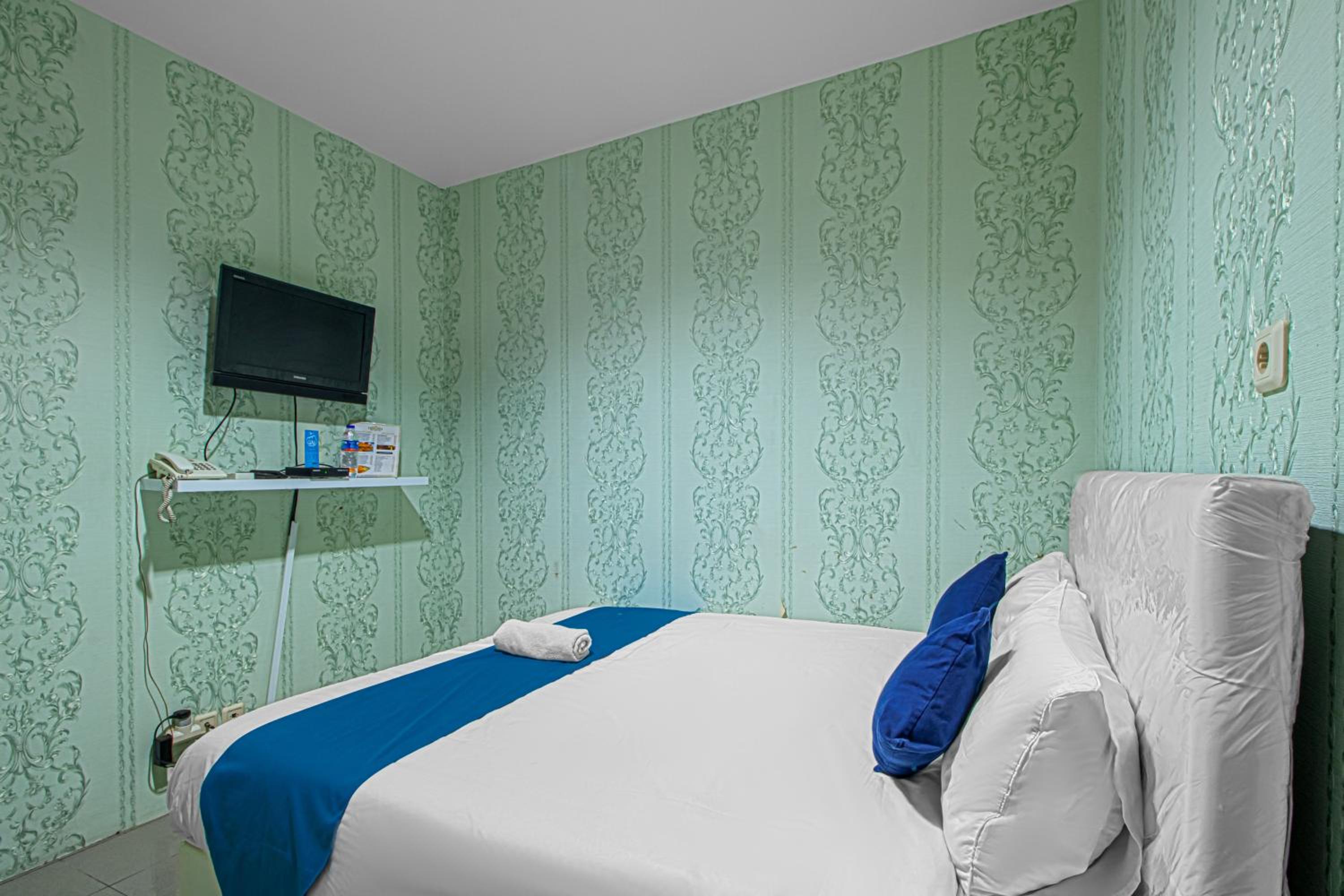 Deluxe Double Room - Photo 4