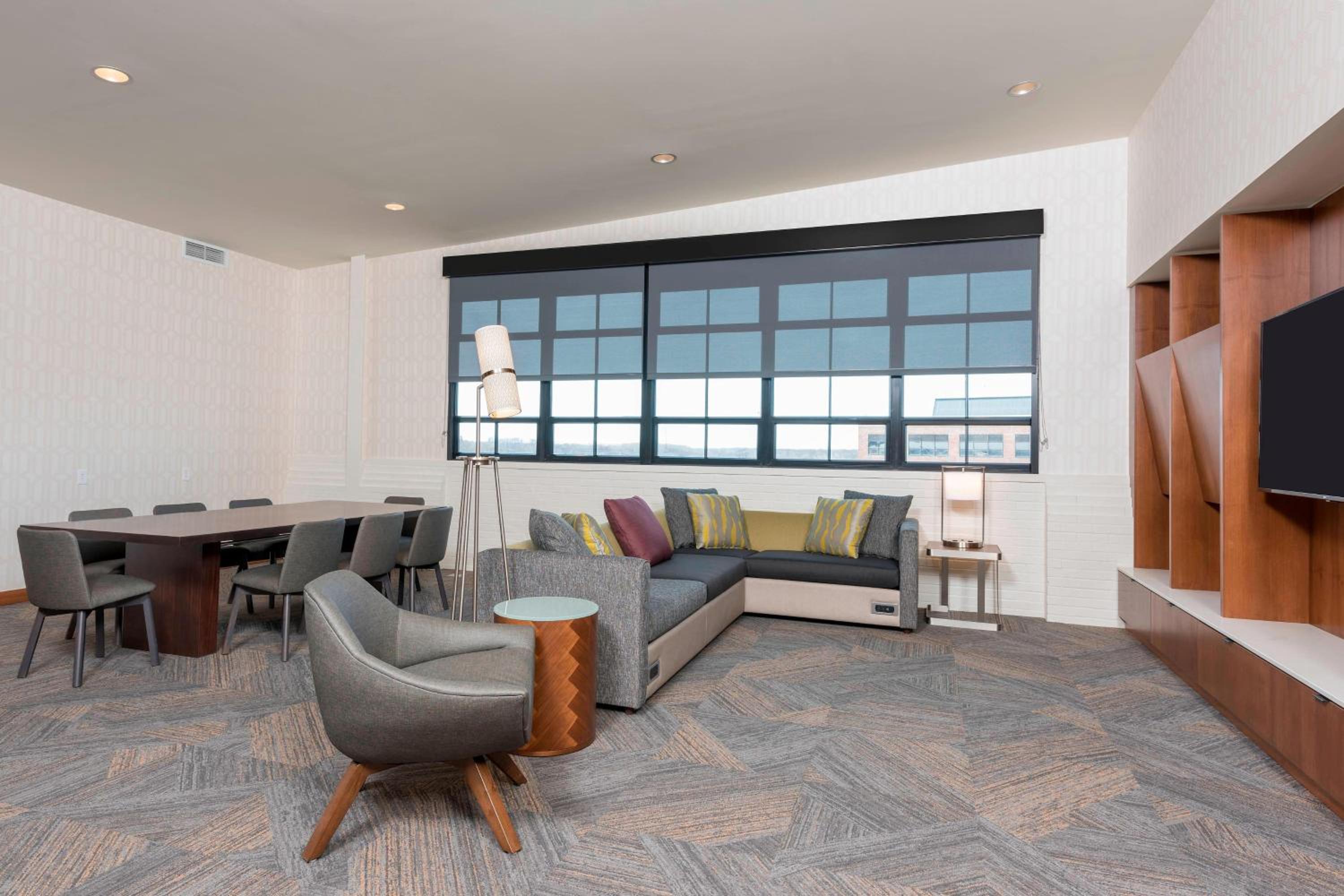 Larger Two-Bedroom King Suite with Two King Beds and Bathtub - Mobility Access