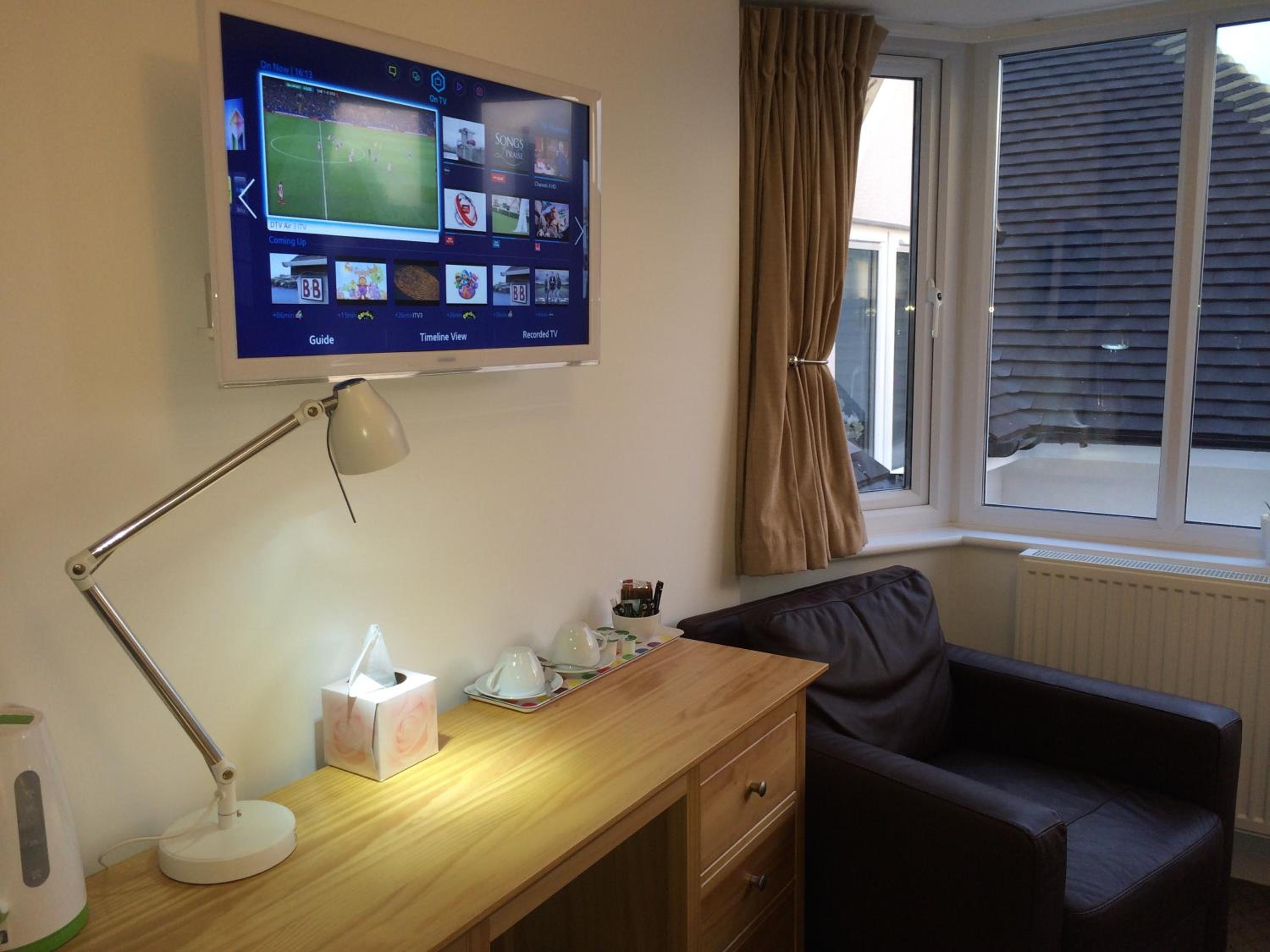Family Room photo 2