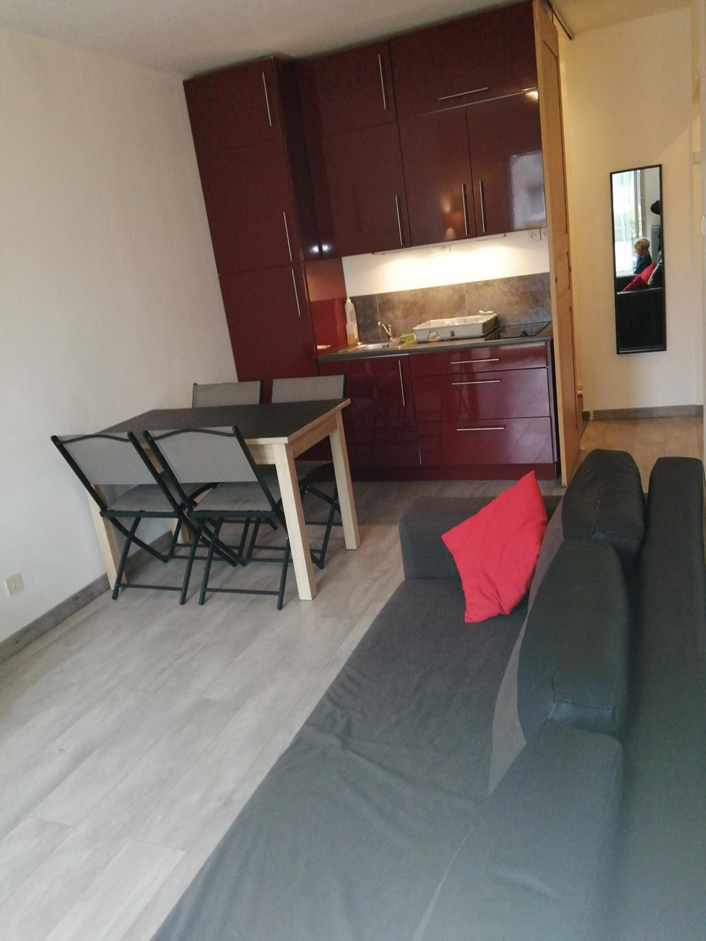 Apartment photo 3