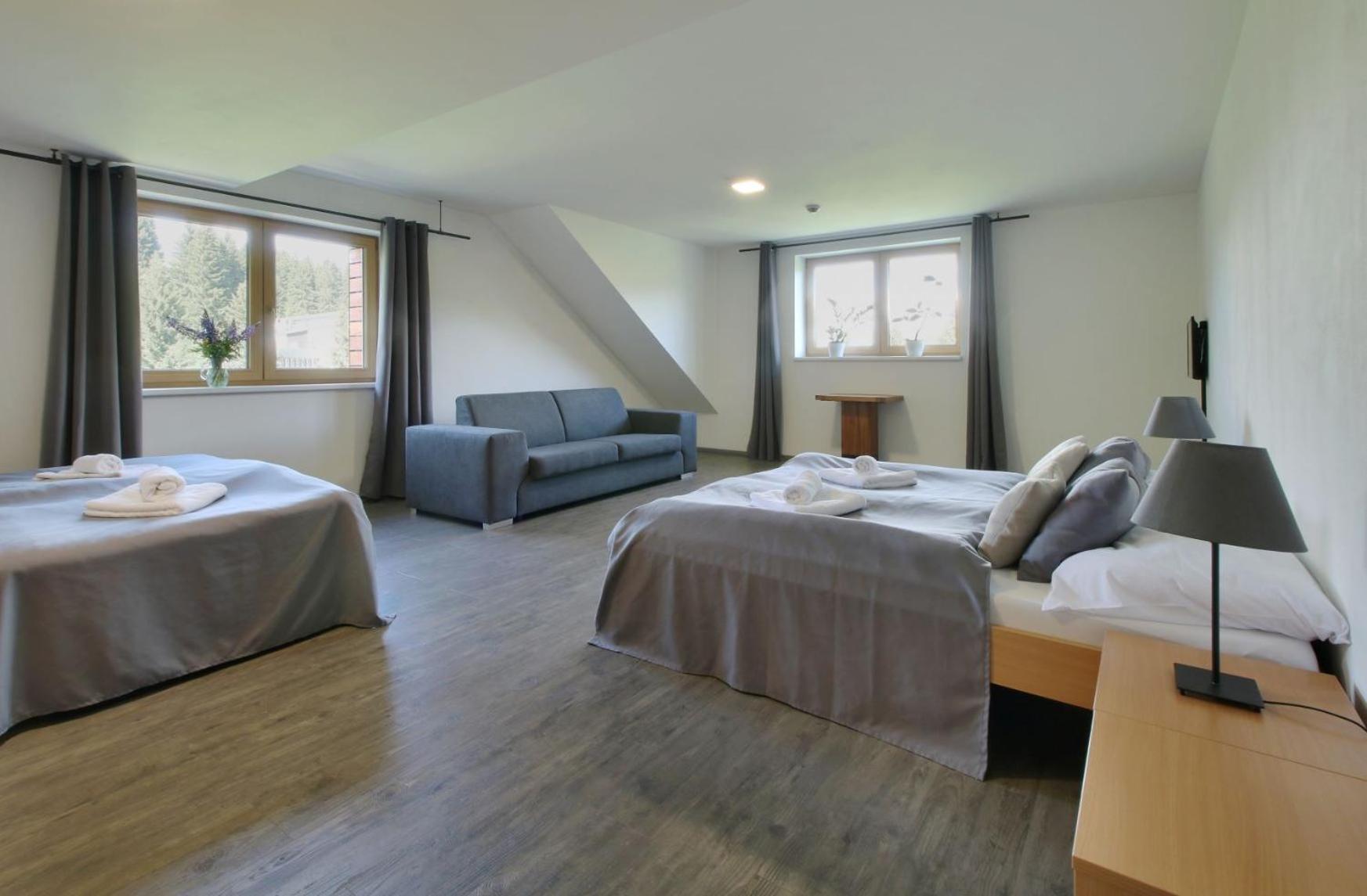 Quadruple Room - Photo 2