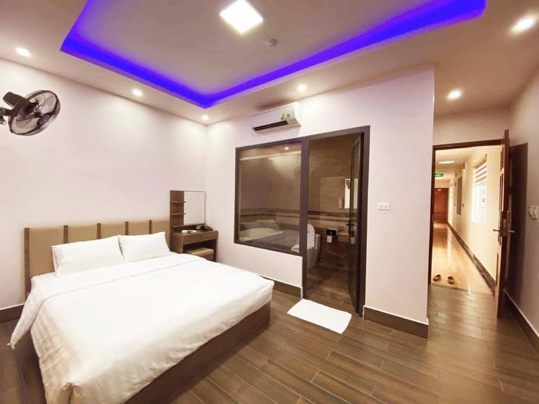 Deluxe Double Room with Bath photo 2