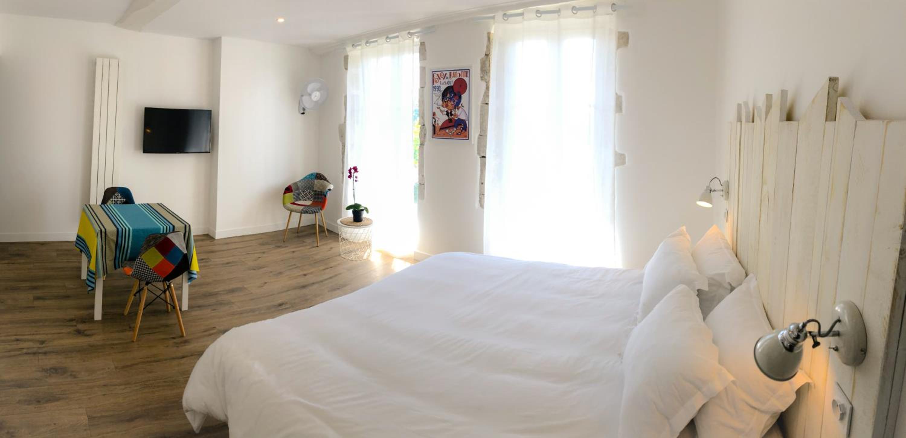 Double Room - Photo 6