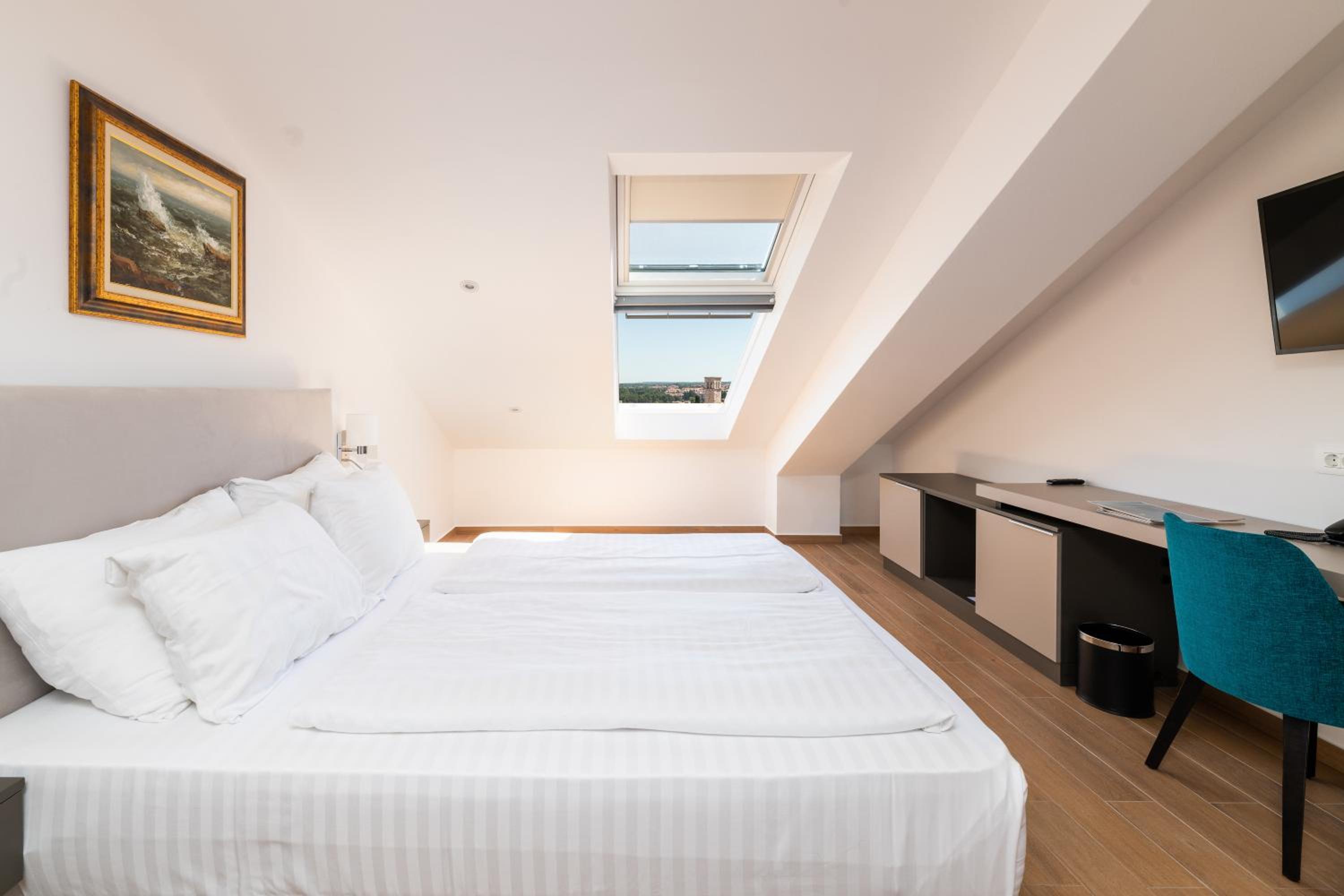 Economy Double Room - Loft - Photo 2
