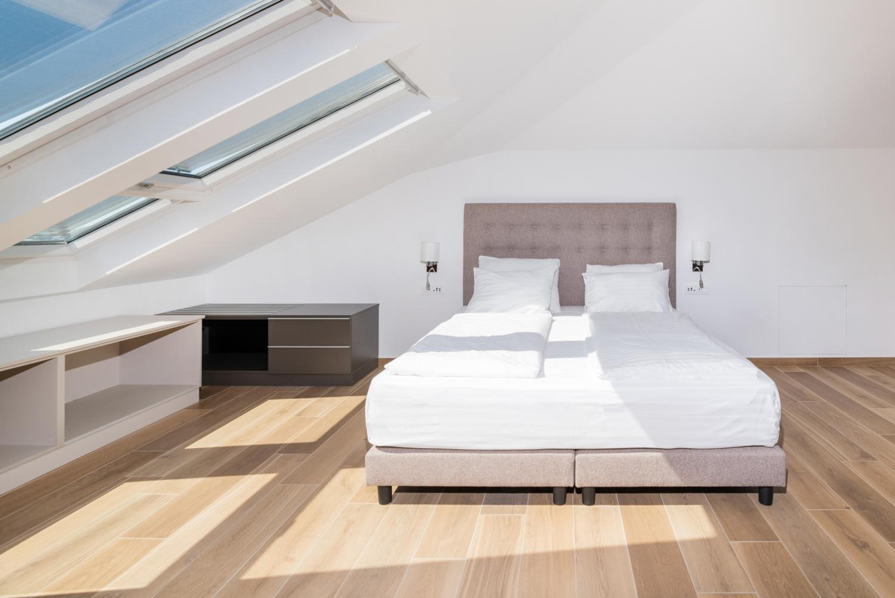 Junior Suite with City View - Loft - Photo 7