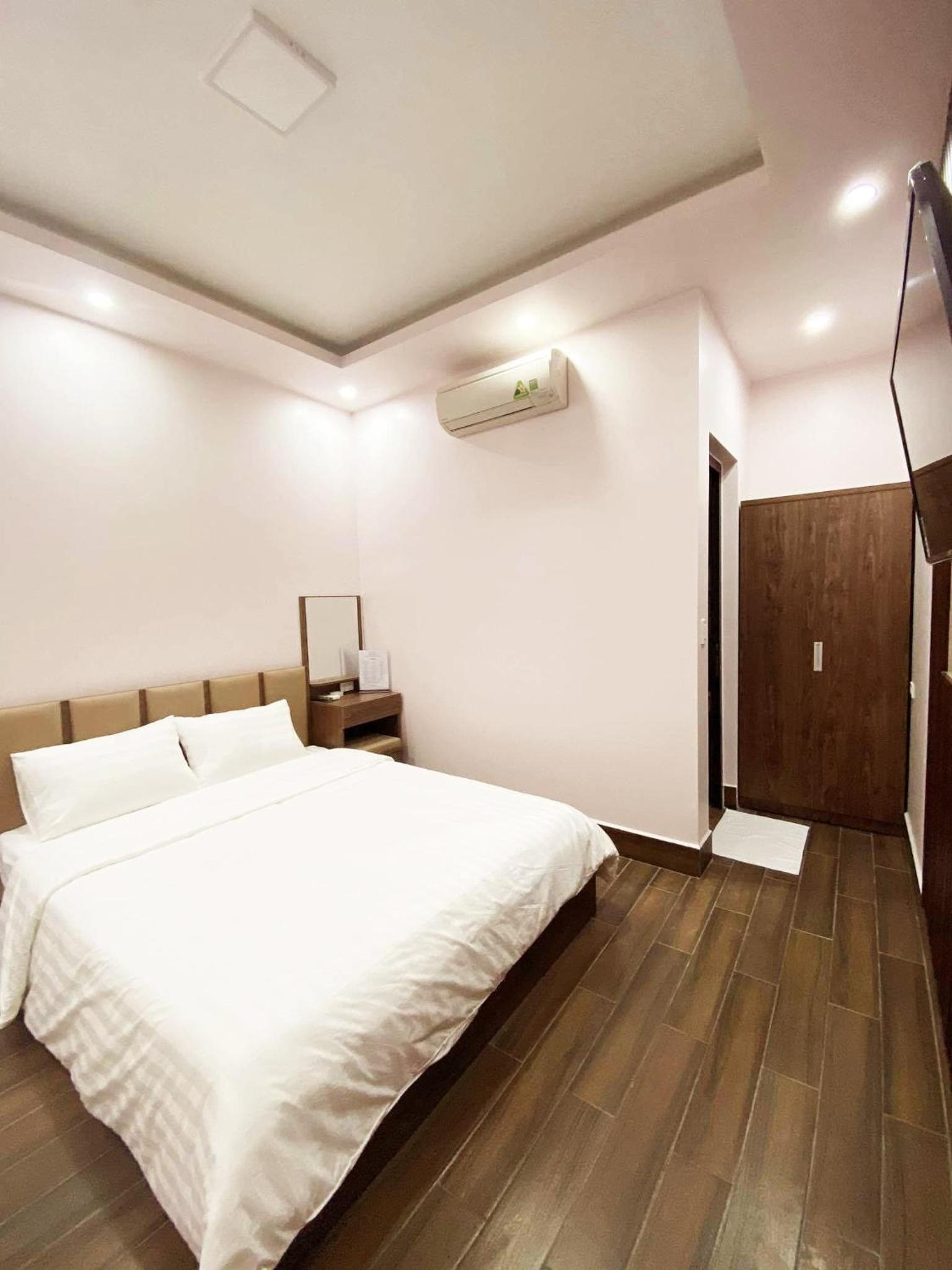 Standard Double Room photo 3