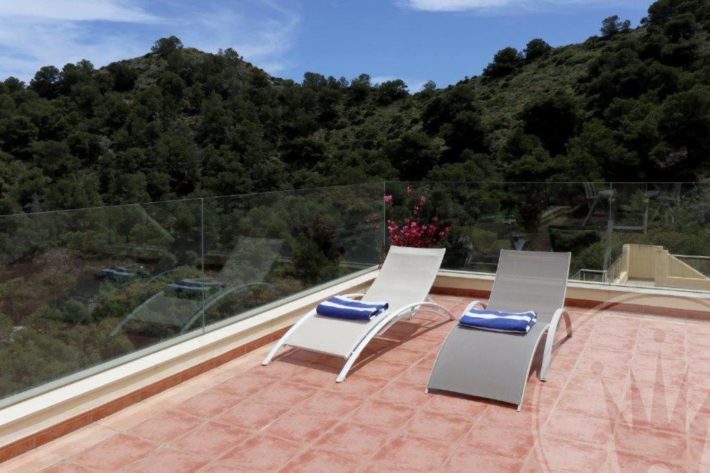 Villa photo 3