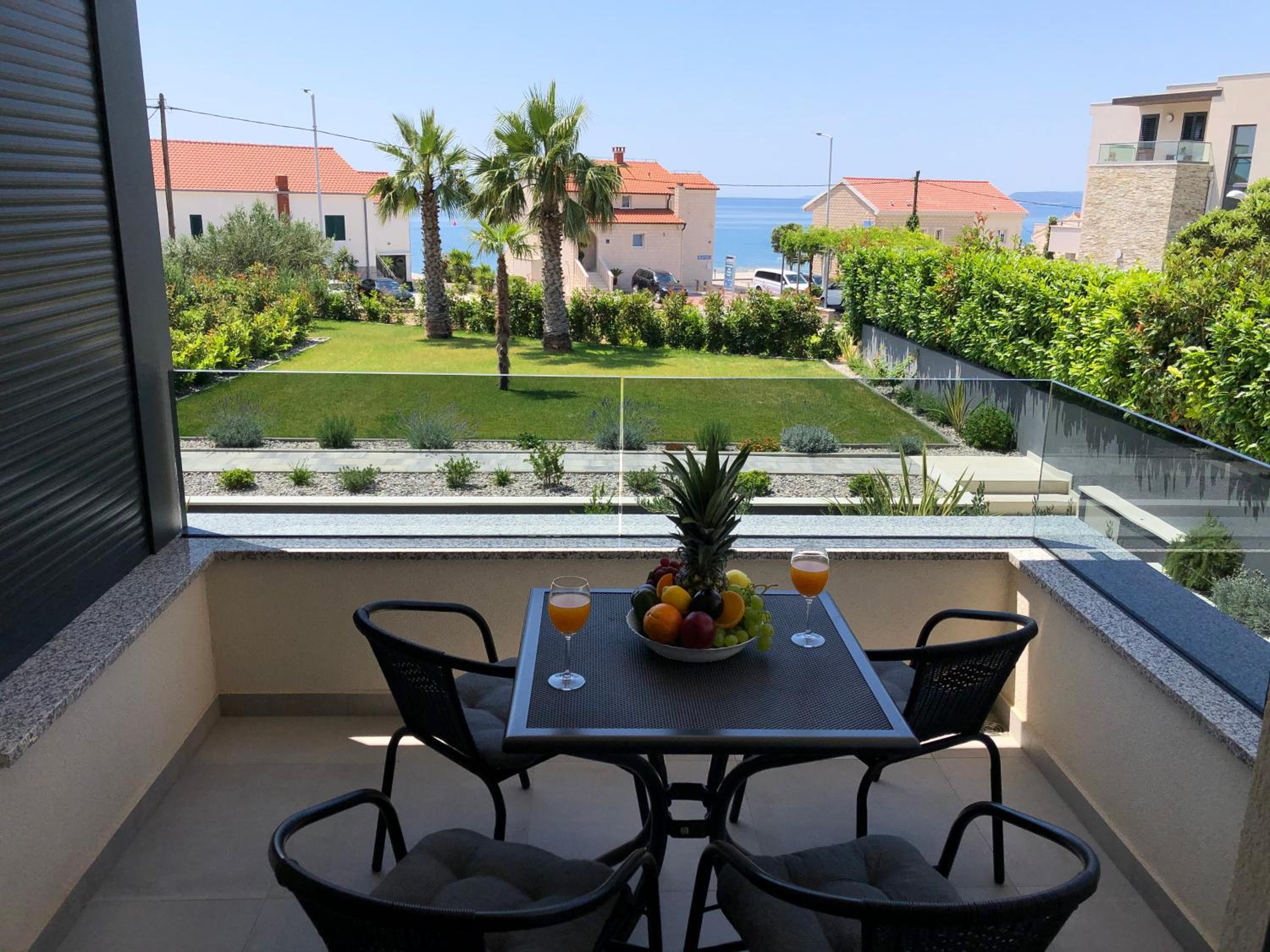 Apartment with Sea View