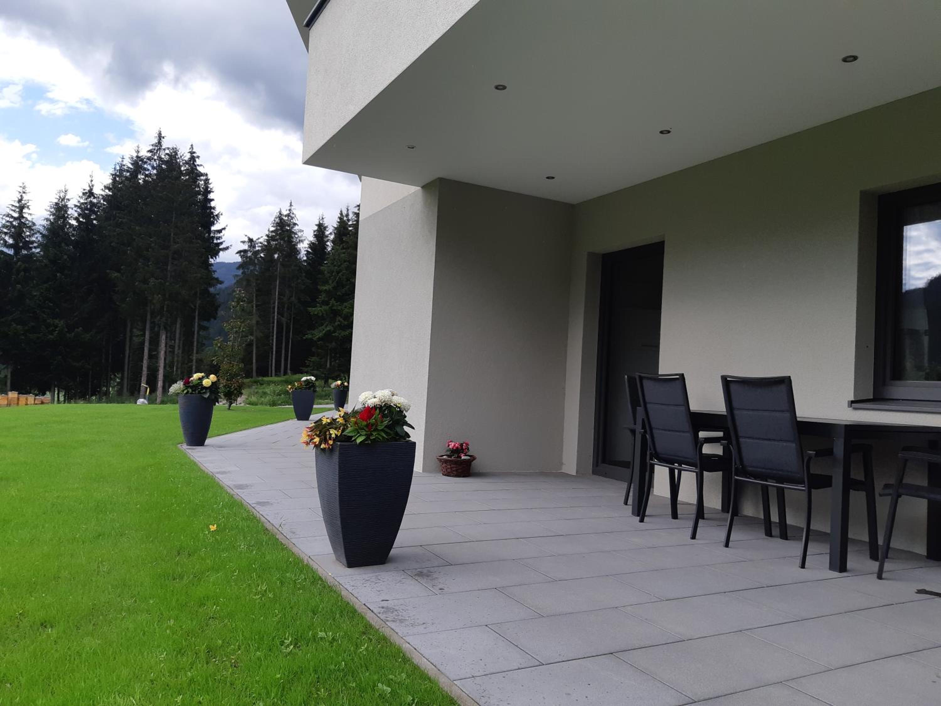 Apartment with Terrace photo 3