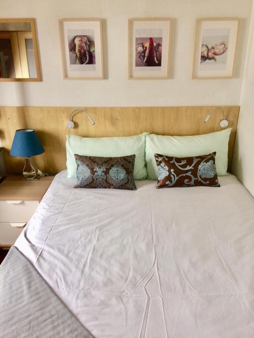 Double Room with Pool View photo 2