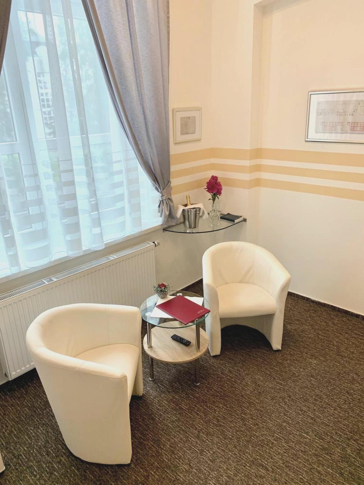 Maisonette Double or Twin Room - Photo 5