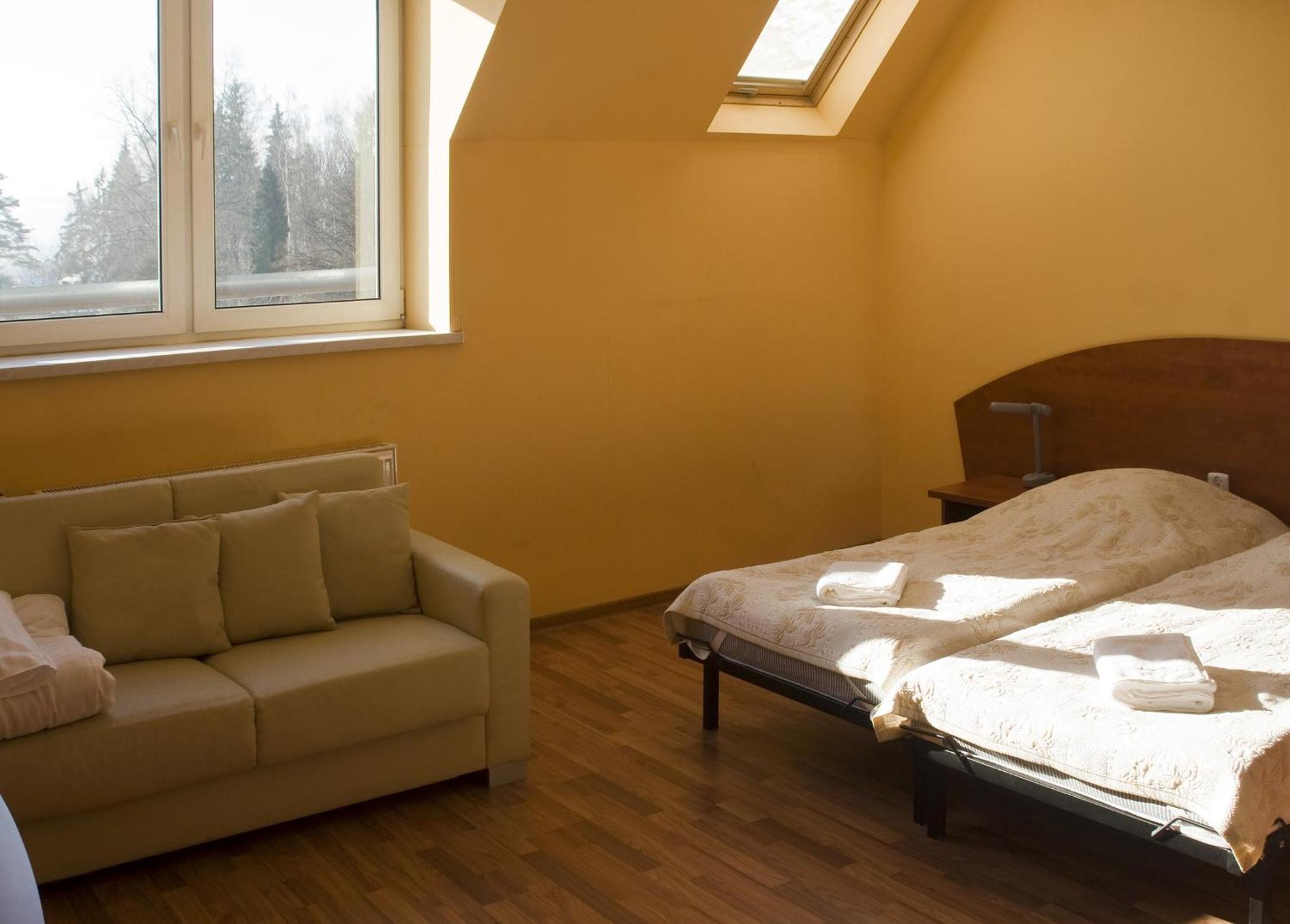 Standard Family Room