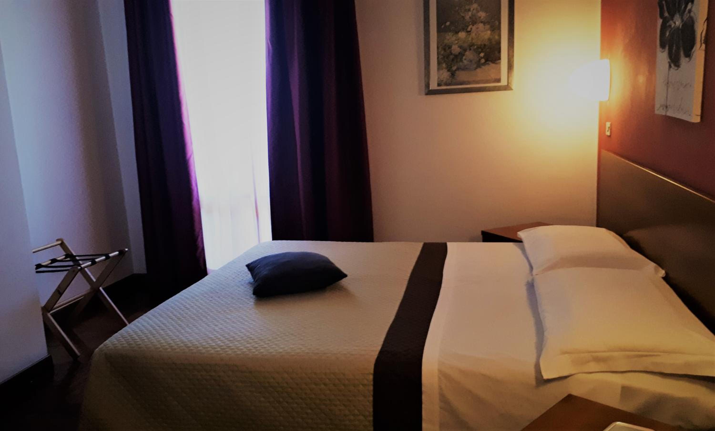 Standard Double Room photo 2