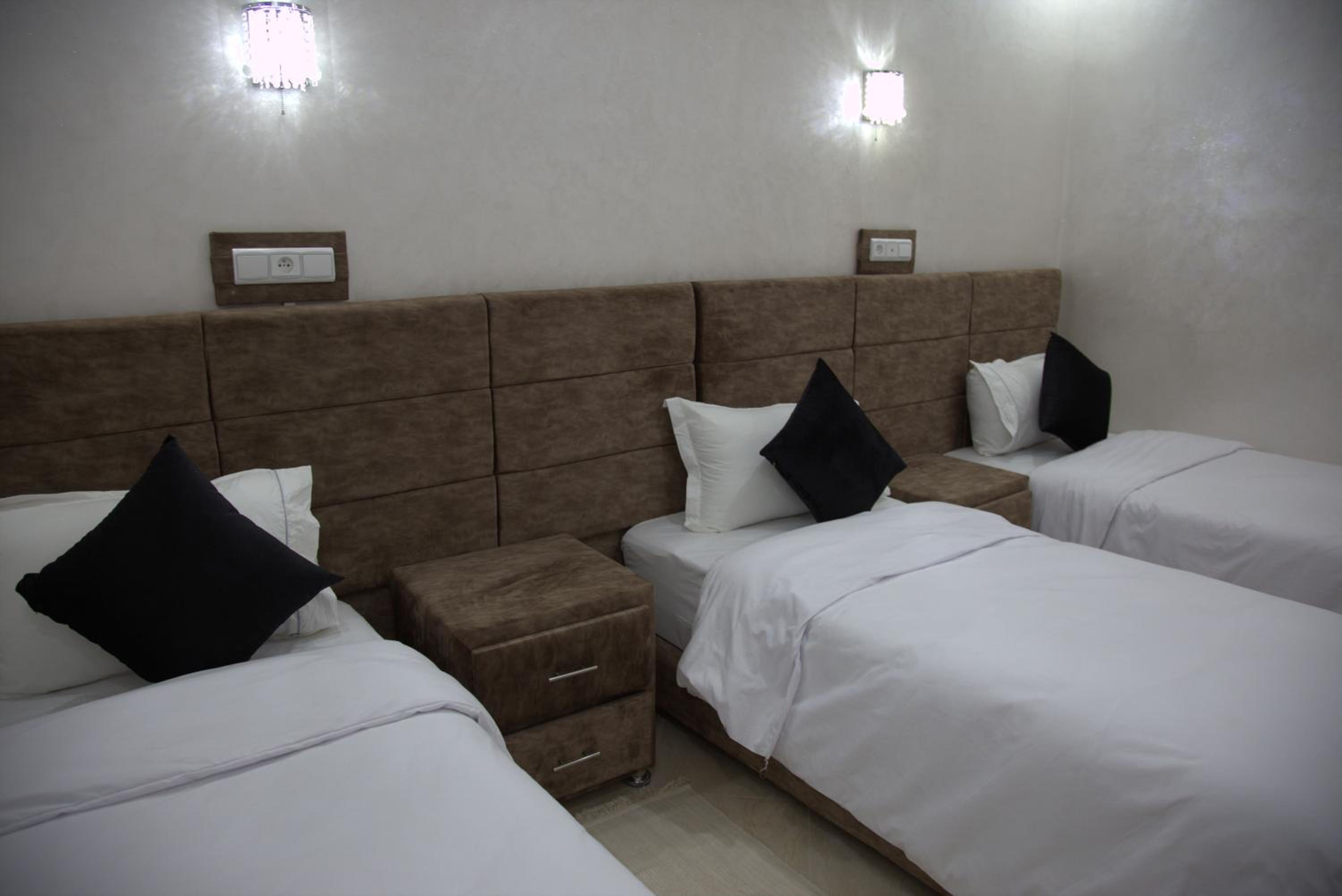 Luxury Triple Room - Photo 2