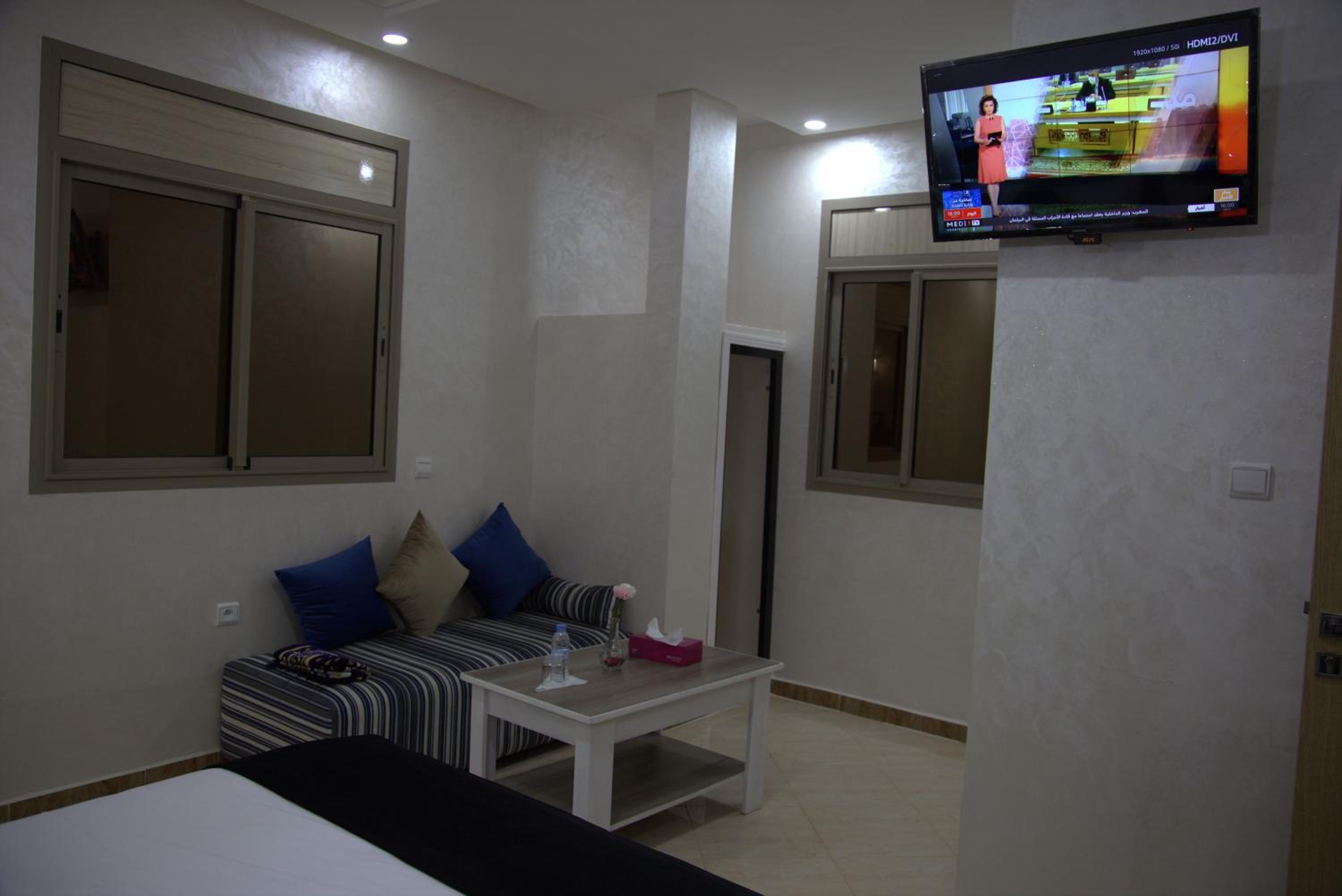 Deluxe Double Room - Photo 16