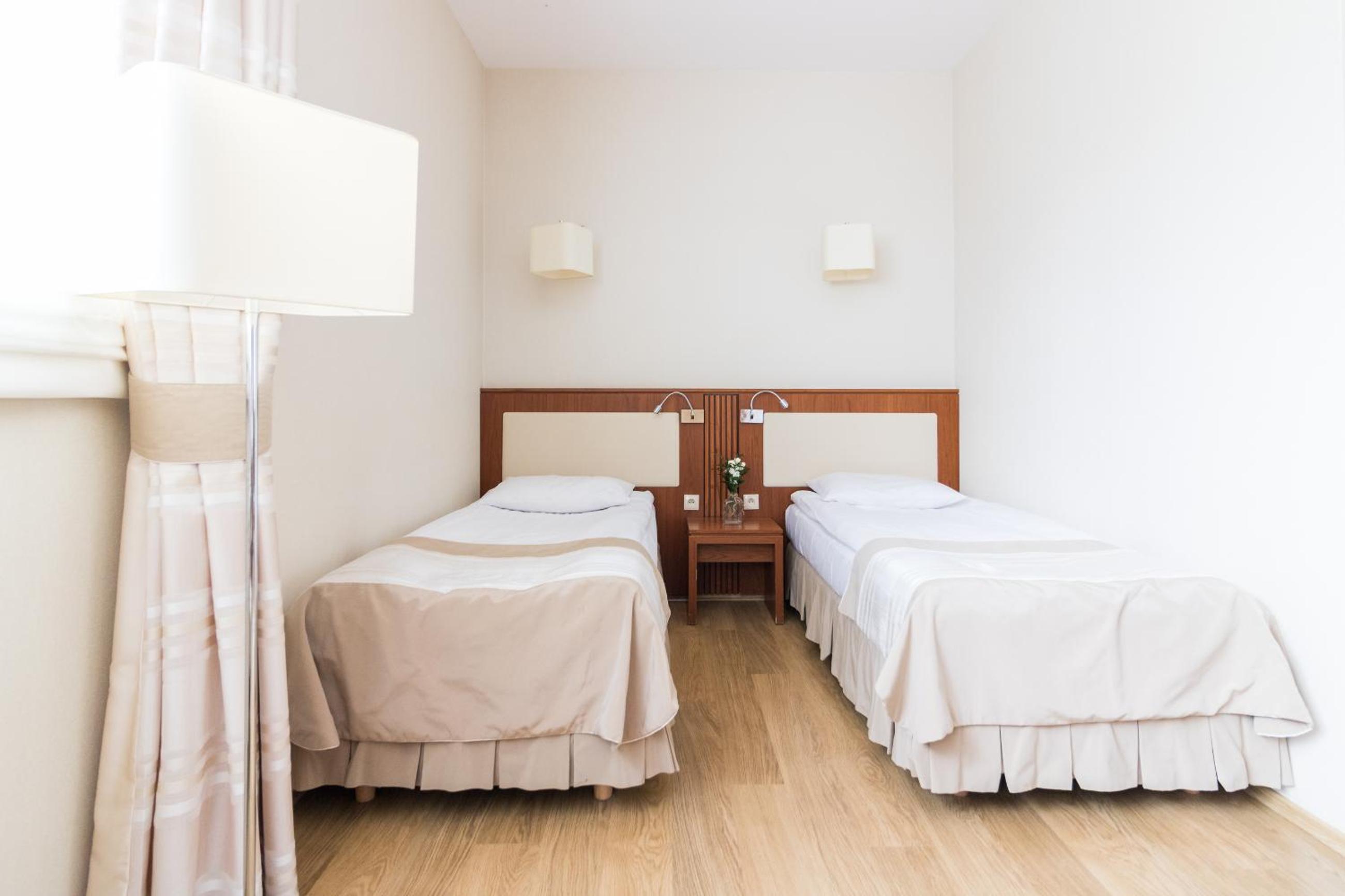 Deluxe Double Room - Photo 7